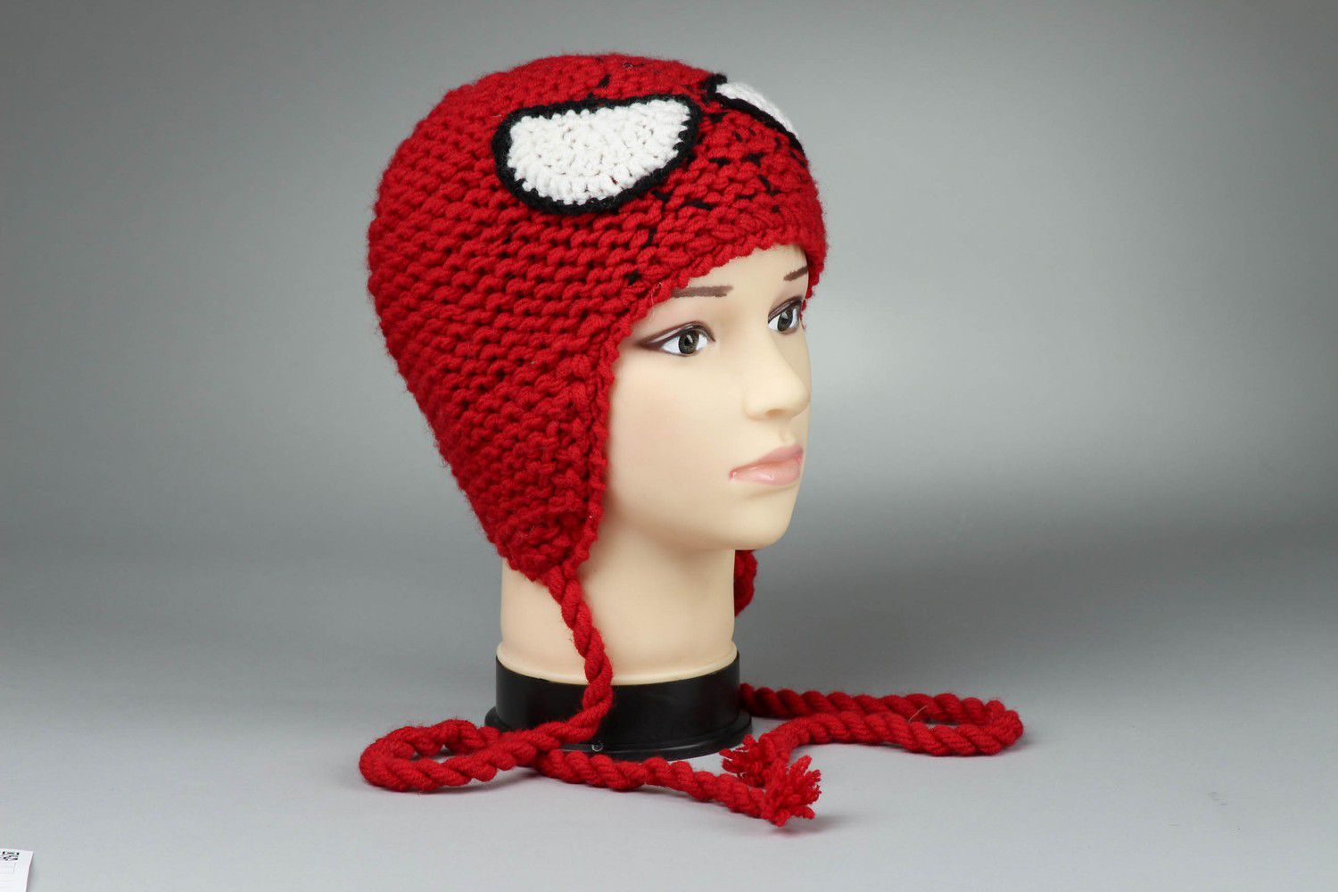 Knitted hat Spiderman photo 1