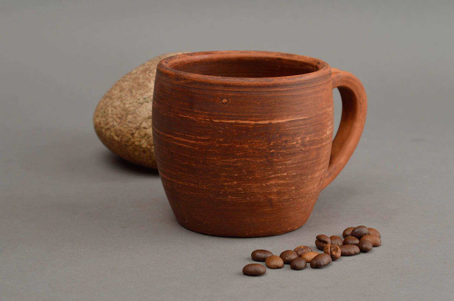 5 oz clay old-fashion clay coffee cup in brown color with handle photo 1