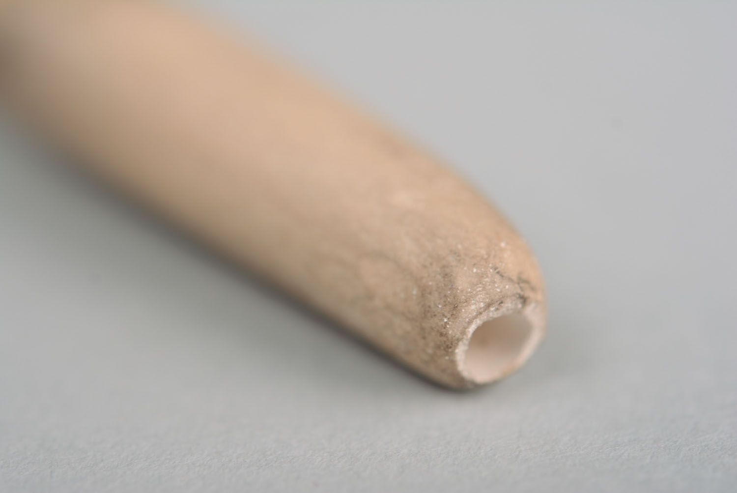 Longue pipe en argile blanche faite main photo 5