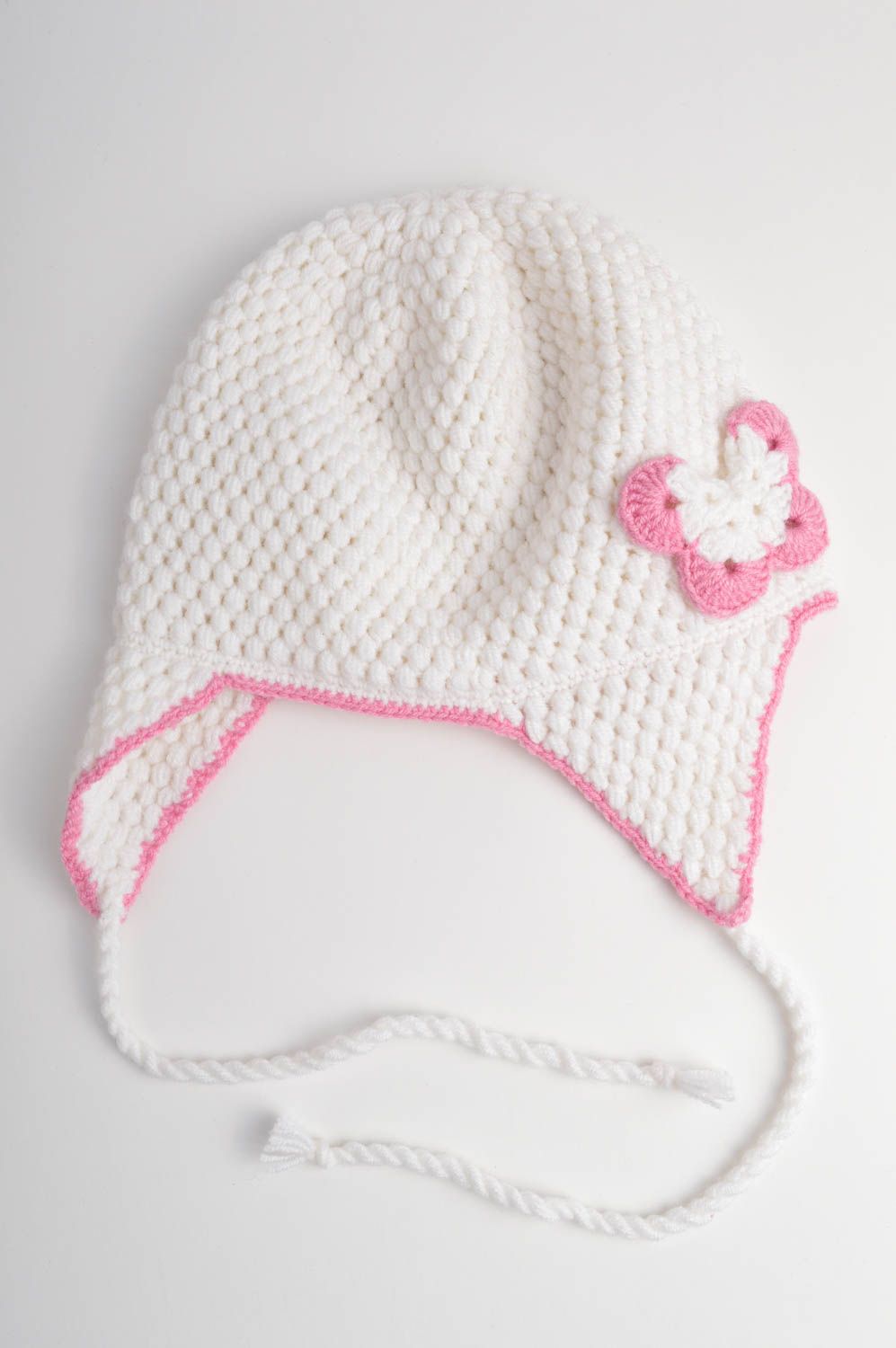Bonnet tricot fait main Chapeau au crochet blanc rose design Vêtement fille photo 3