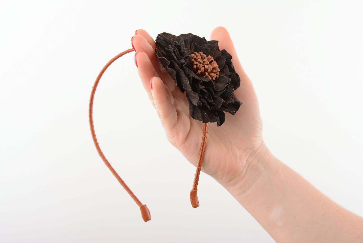Headband with leather flower photo 1