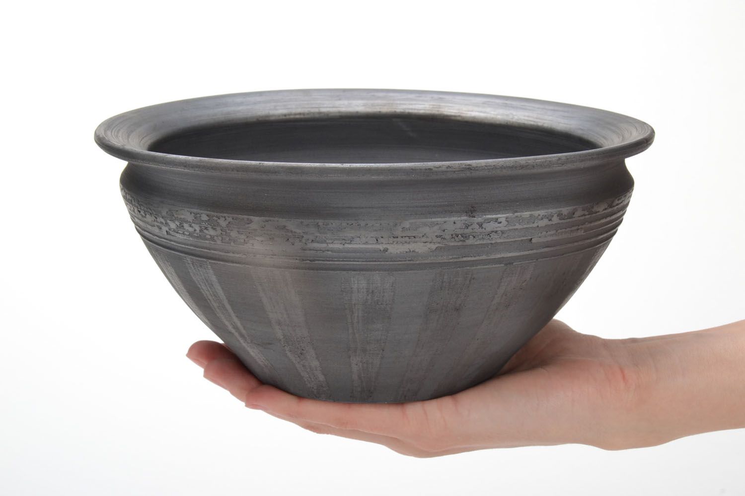 Deep clay bowl photo 5