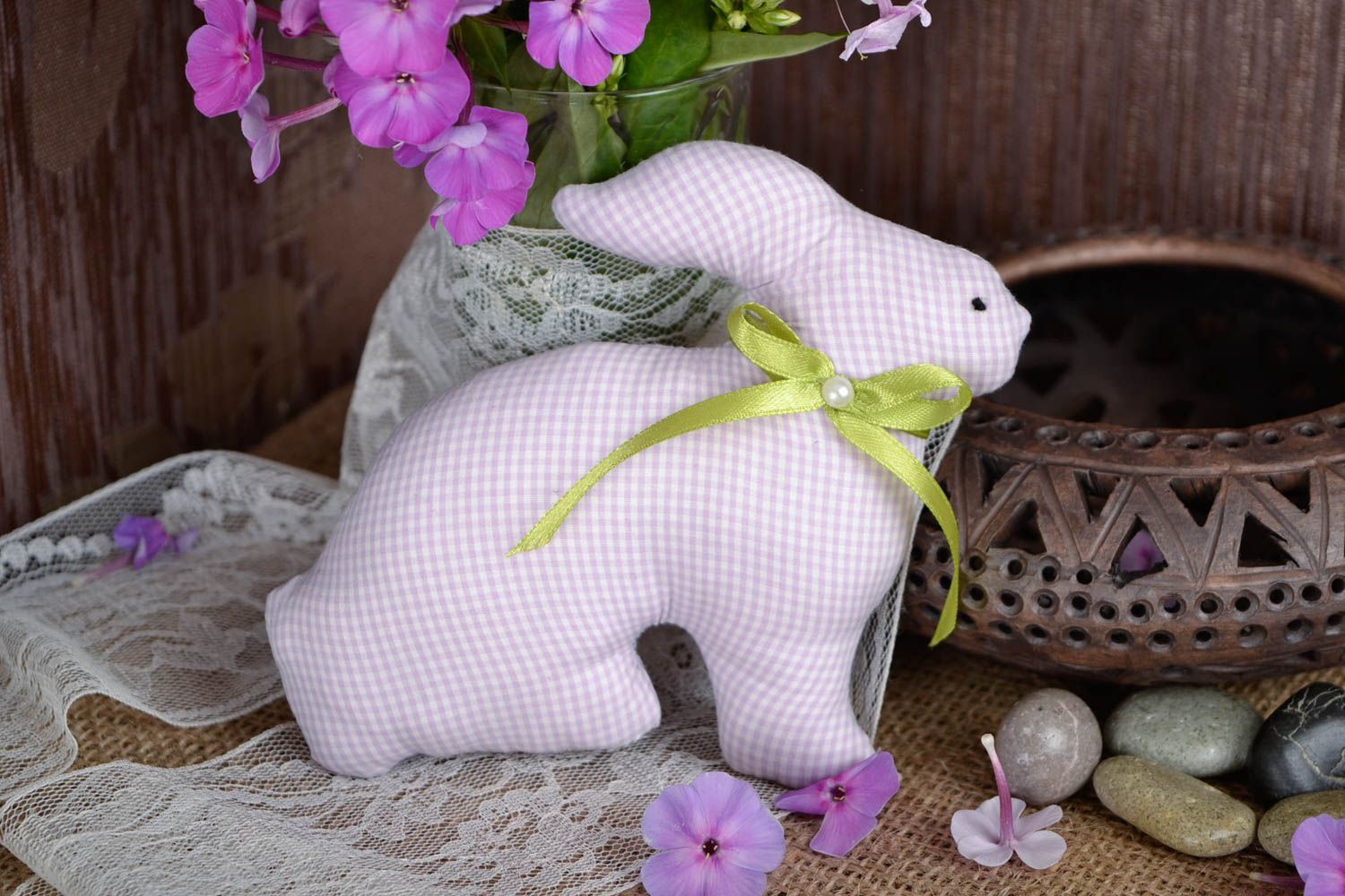 Jouet lapin de Pâques en tissu Peluche faite main décorative Cadeau original photo 1