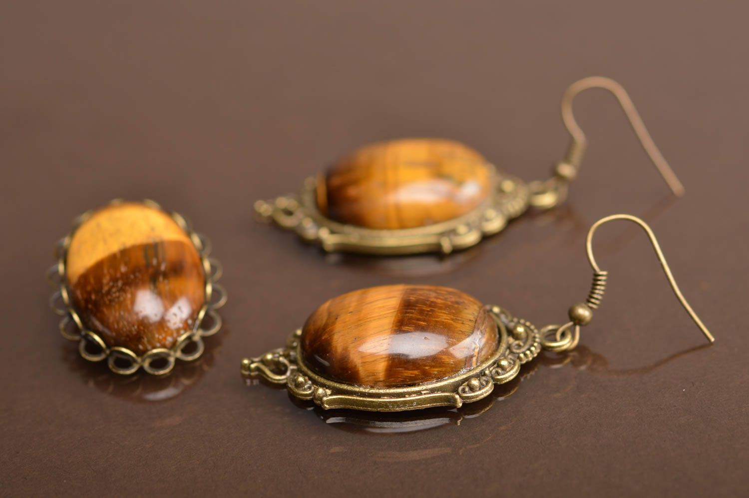Set of handmade brown stone jewelry 2 accessories earrings and brooch  photo 2
