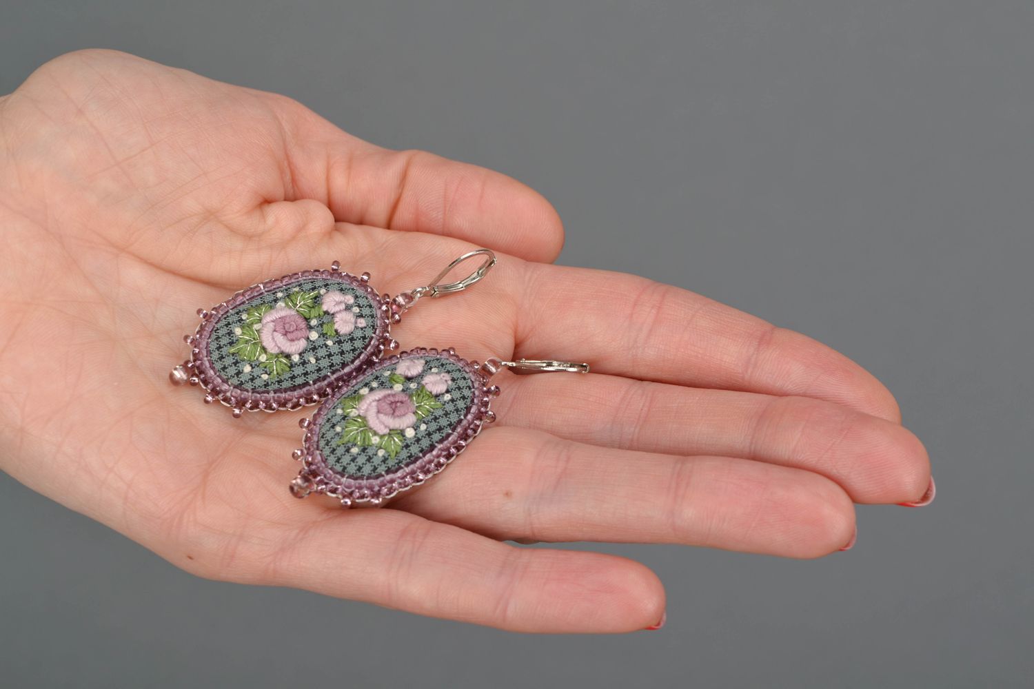 Embroidered oval earrings photo 2