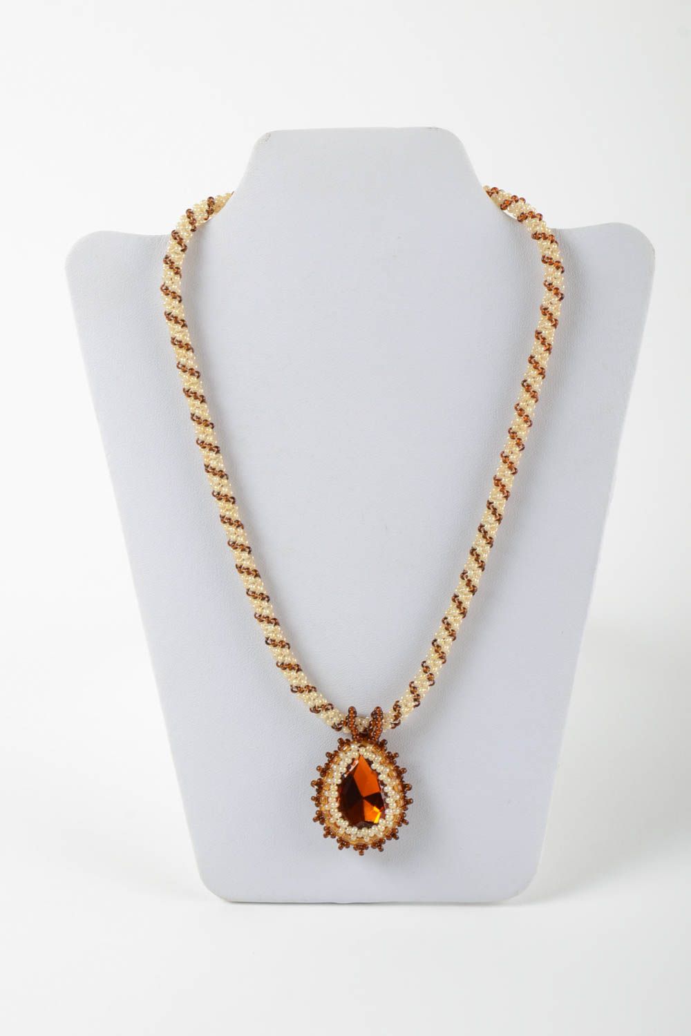 Collier fantaisie Bijoux fait main en perles de rocaille pendentif Cadeau femme photo 2