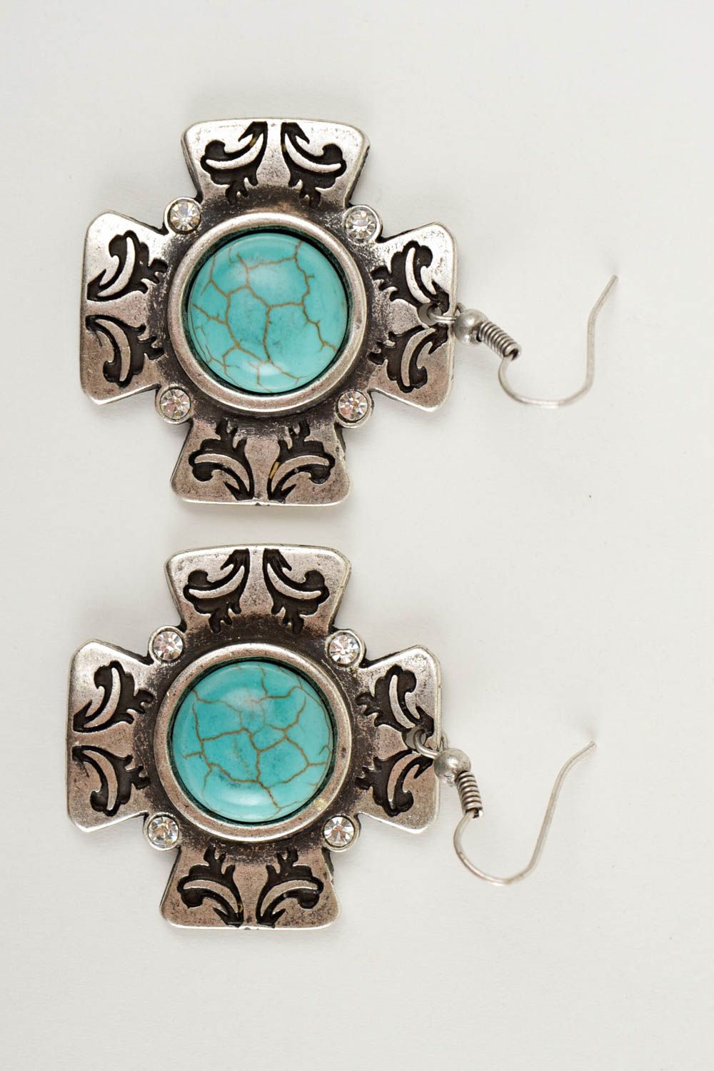 Pendientes de metal bisutería artesanal con turquesa regalo original para mujer foto 3