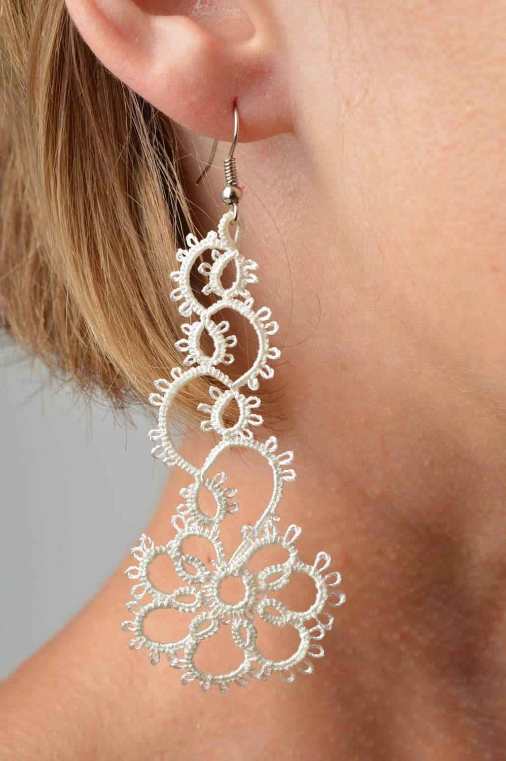 Handmade woven lace earrings textile earrings bridal jewelry designs gift ideas photo 1