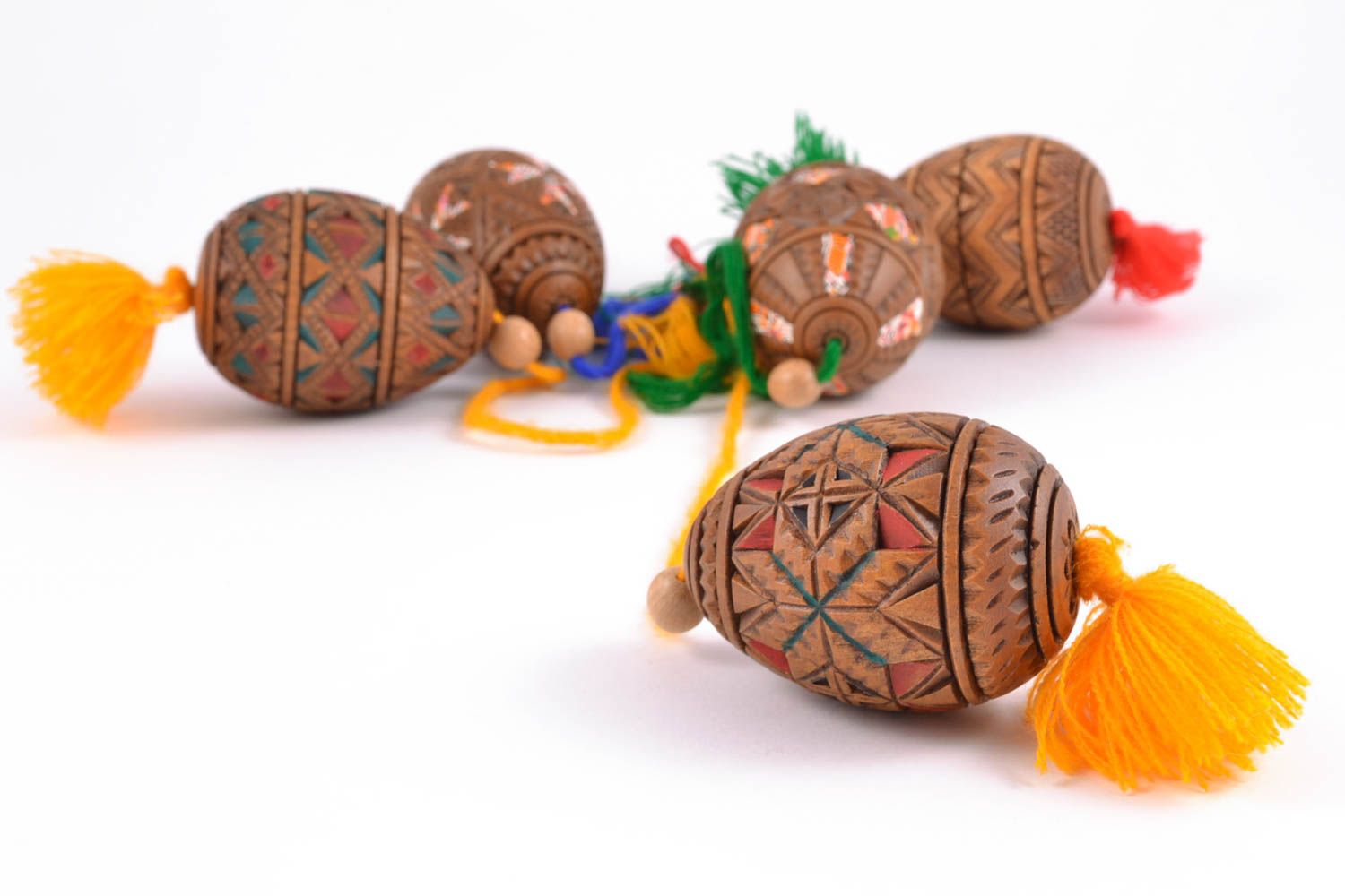 Huevo artesanal original y tallado elemento decorativo regalo para Pascua foto 1