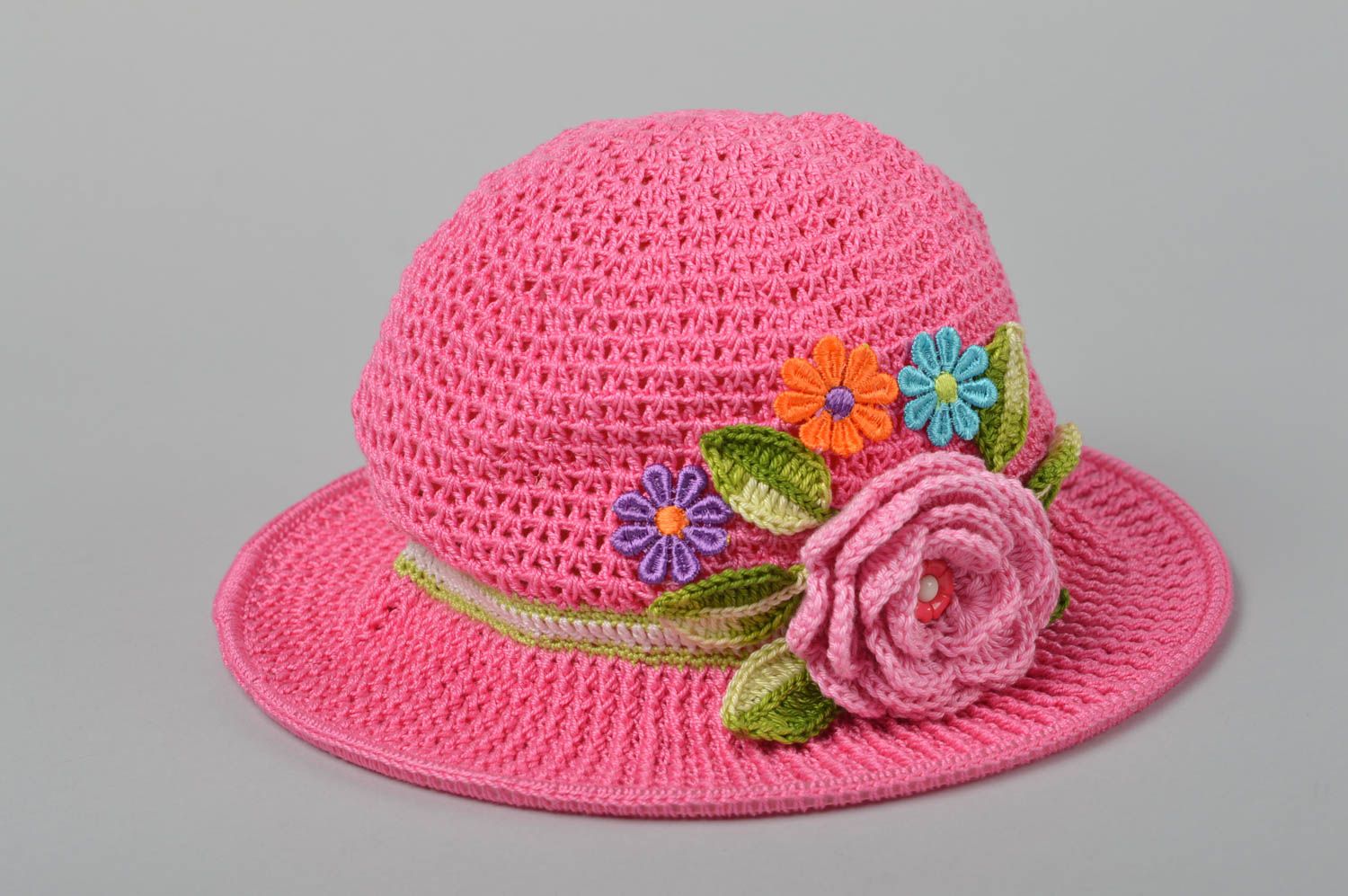 Sombrero tejido a crochet artesanal prenda para la cabeza accesorio para niña foto 2