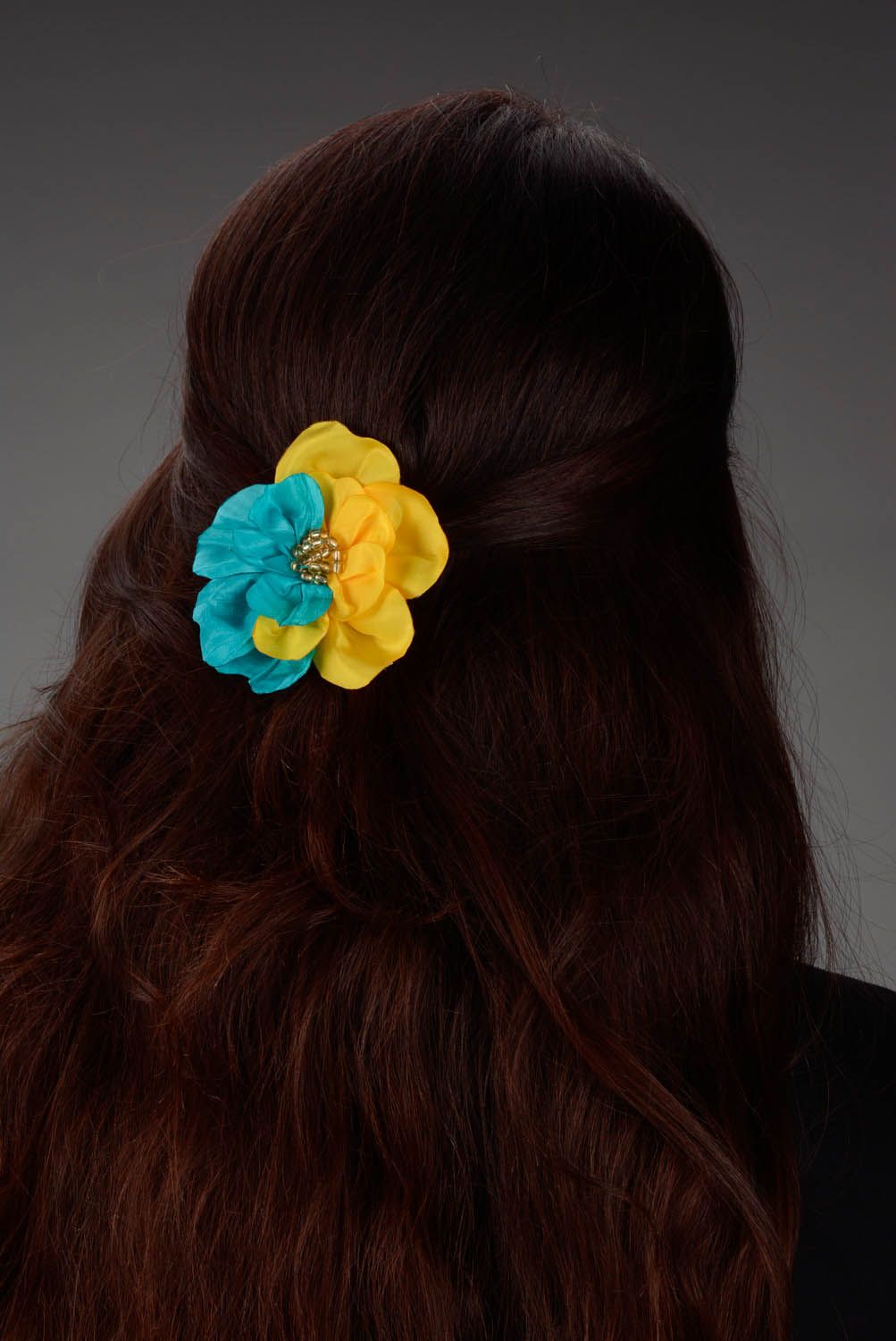 Brooch hairpin in yellow and blue color photo 5