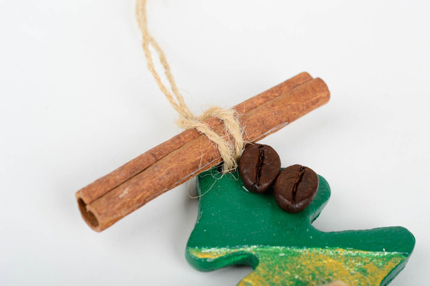 Игрушка на елку handmade декор для дома игрушка из глины расписная Елка зеленая фото 5