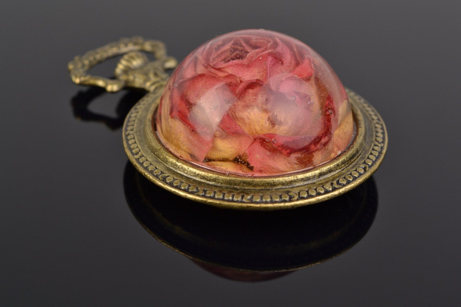 Beautiful women's handmade vintage pendant with real rose coated with epoxy photo 5