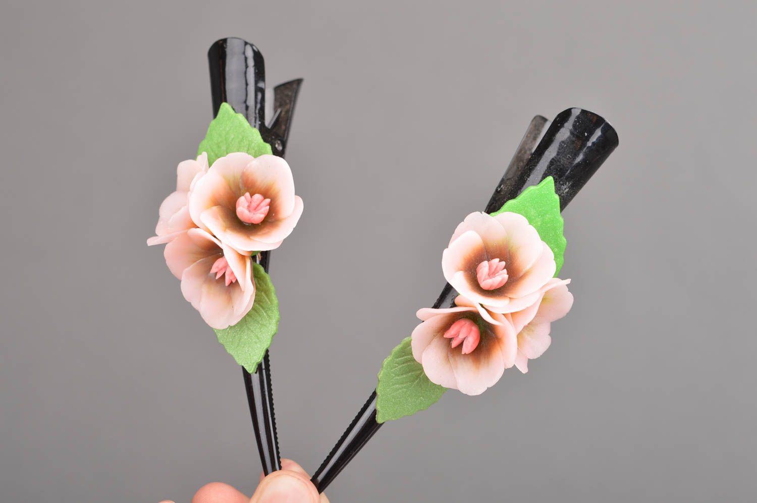 Handmade set of big hair clips with flowers made of polymer clay 2 pieces photo 2