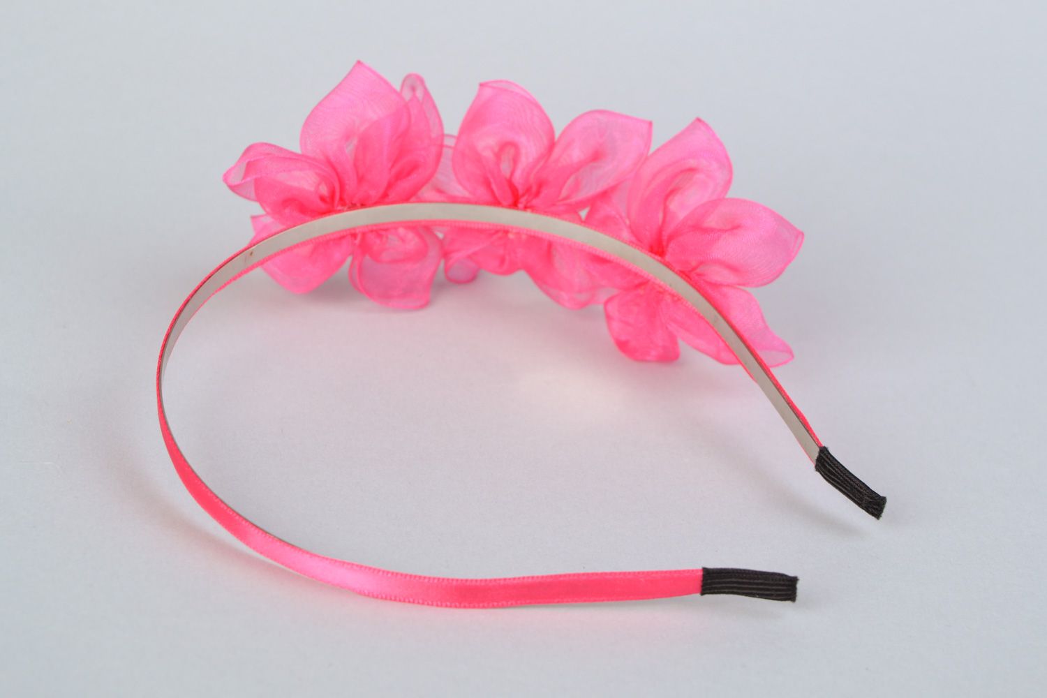 Handmade pink satin flower headband photo 4