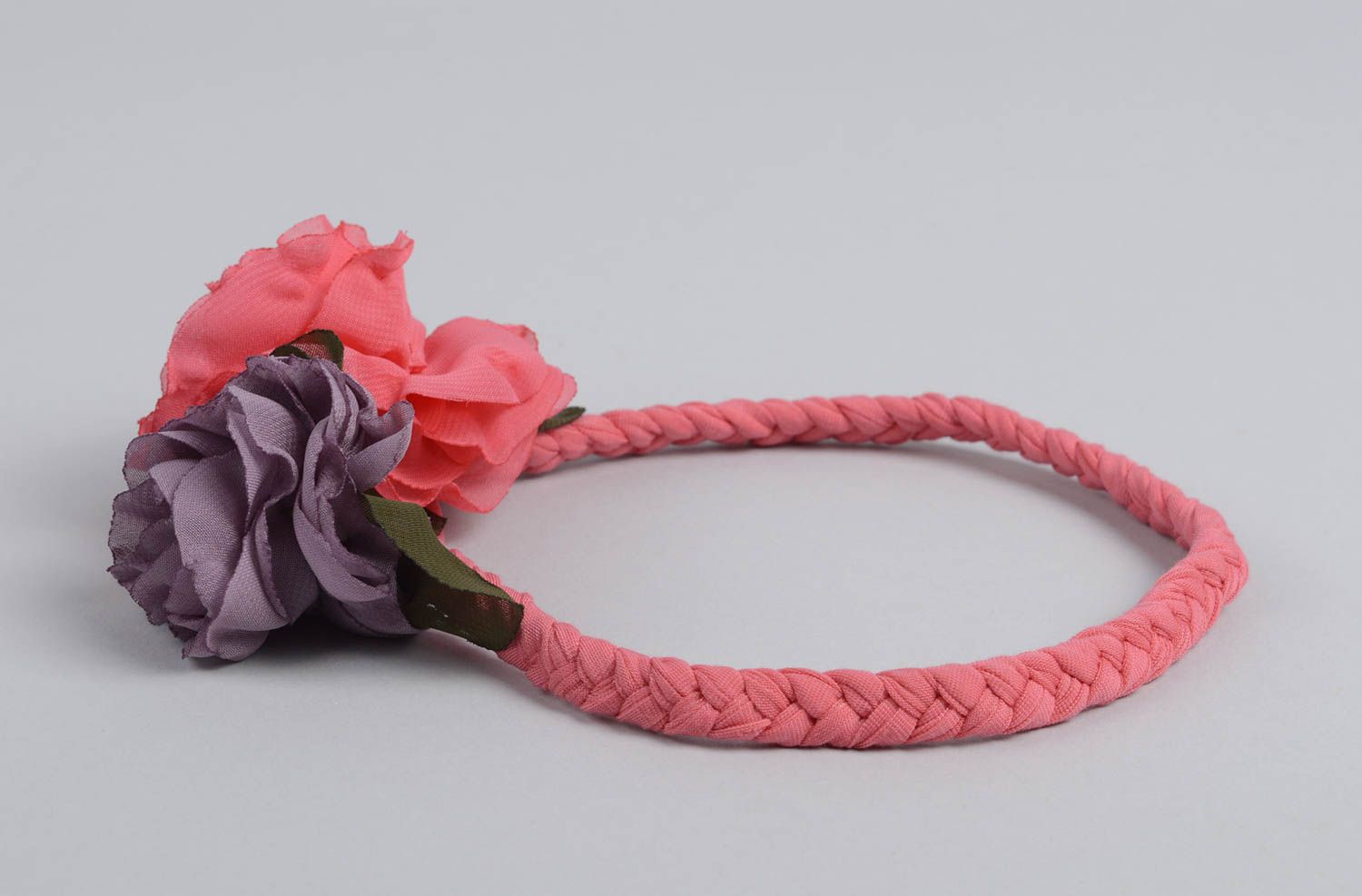 Handgefertigt Haarband mit Blume Haarschmuck Blüte Haar Accessoire in Rosa foto 2