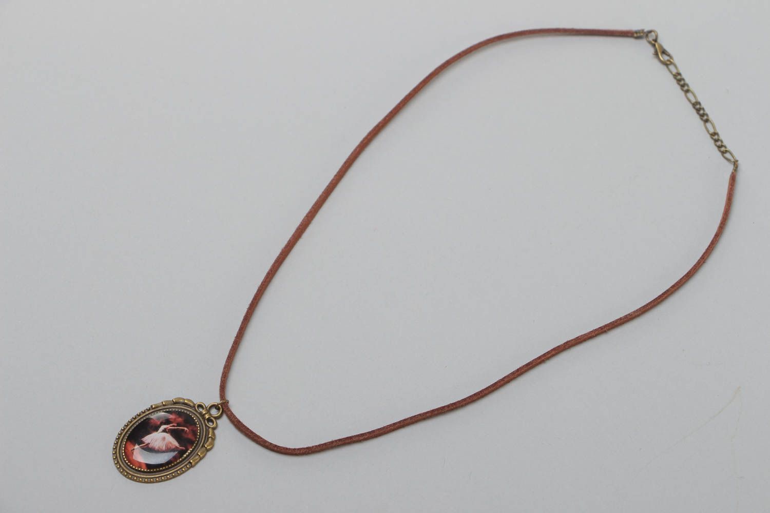 Handmade oval metal pendant necklace coated with glass glaze in vintage style photo 2