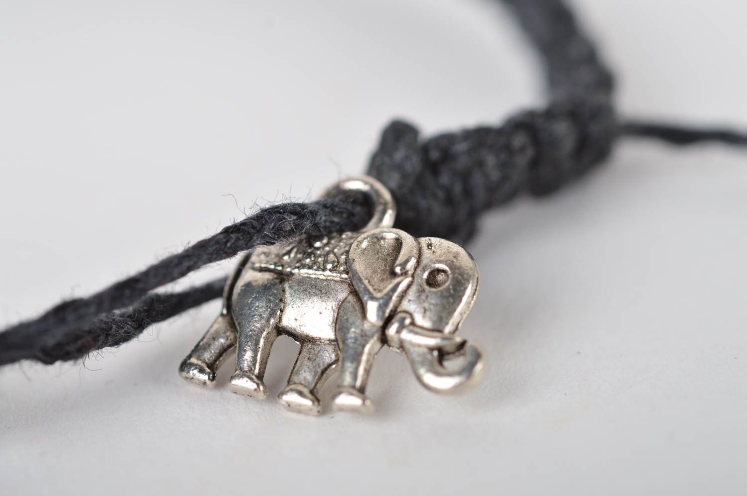 Pulsera original hecha a mano pulsera de hilo negro pulsera para mujer Elefante foto 3