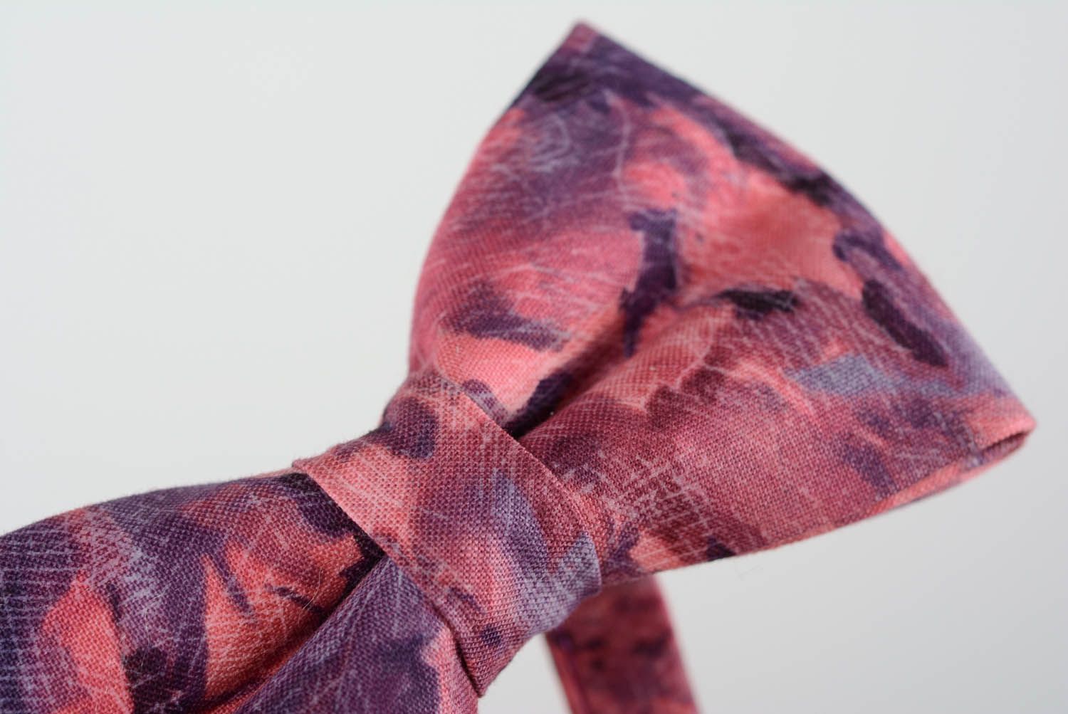 Bow tie in pink marble color photo 4