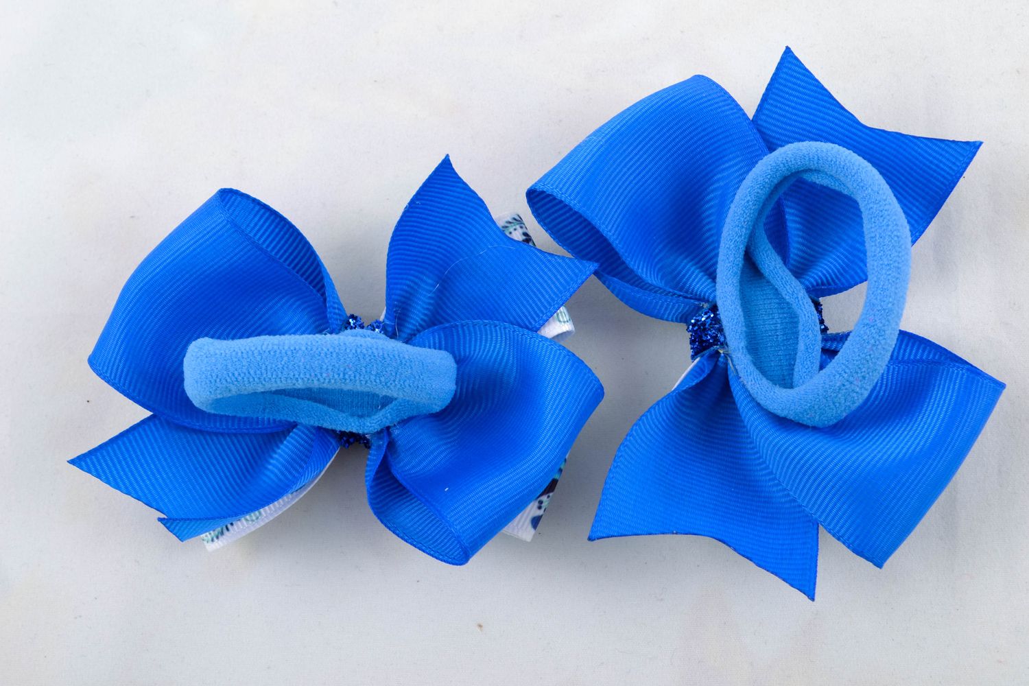 Резинки для волос бантики из репсовых лент яркие синие фото 3