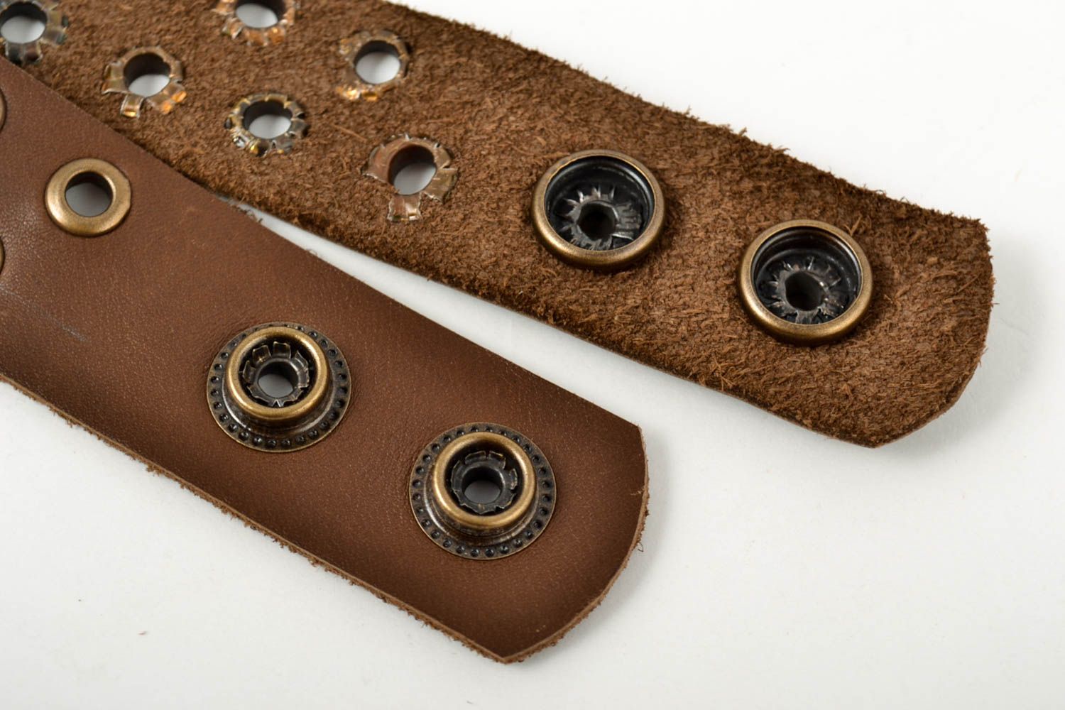 Handmade Leder Armband Designer Schmuck Accessoire für Männer braun mit Nieten foto 4