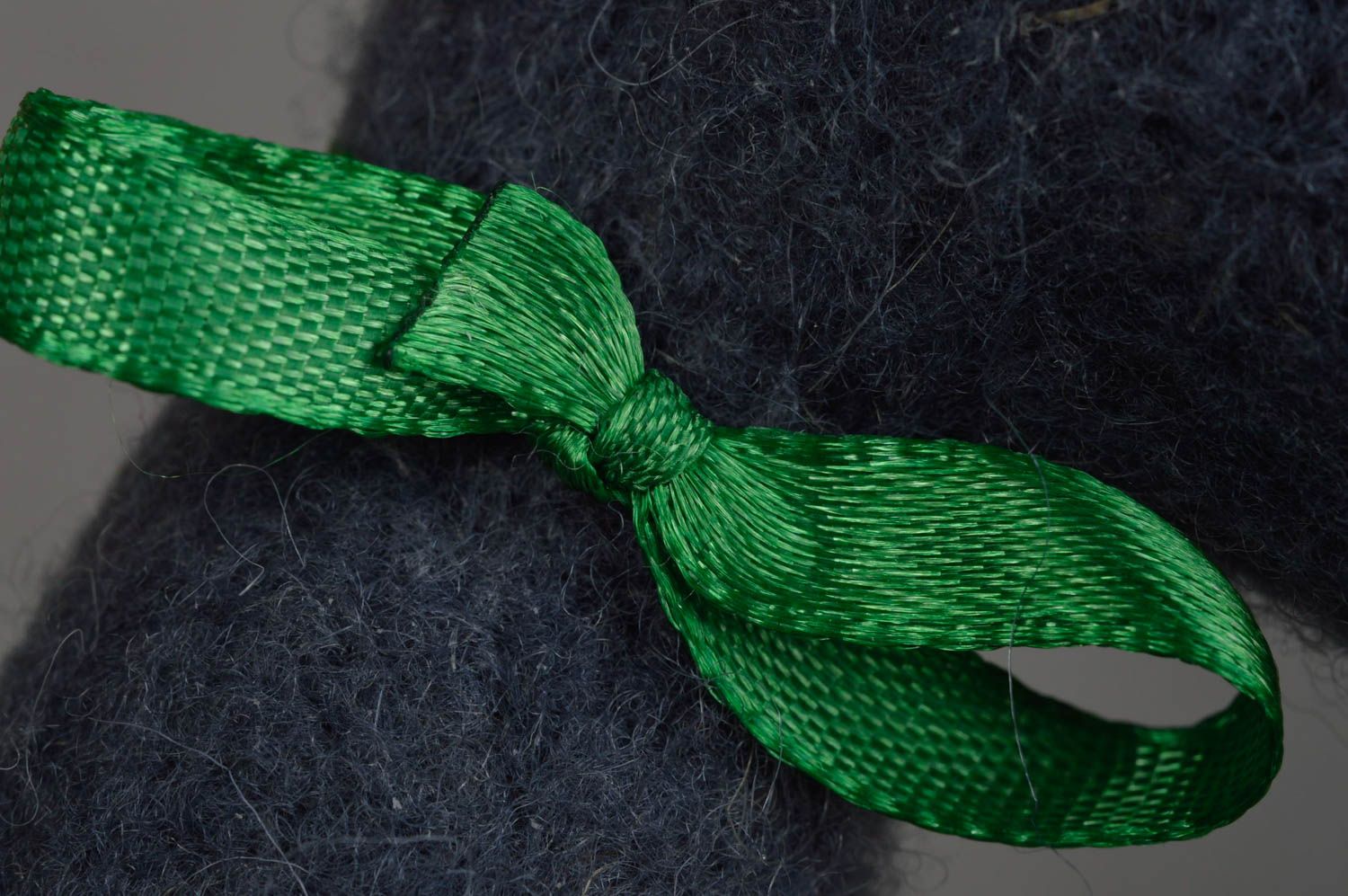 Lustiges Kuscheltier Maus mit langer Nase aus Wolle handmade für Geschenk foto 5