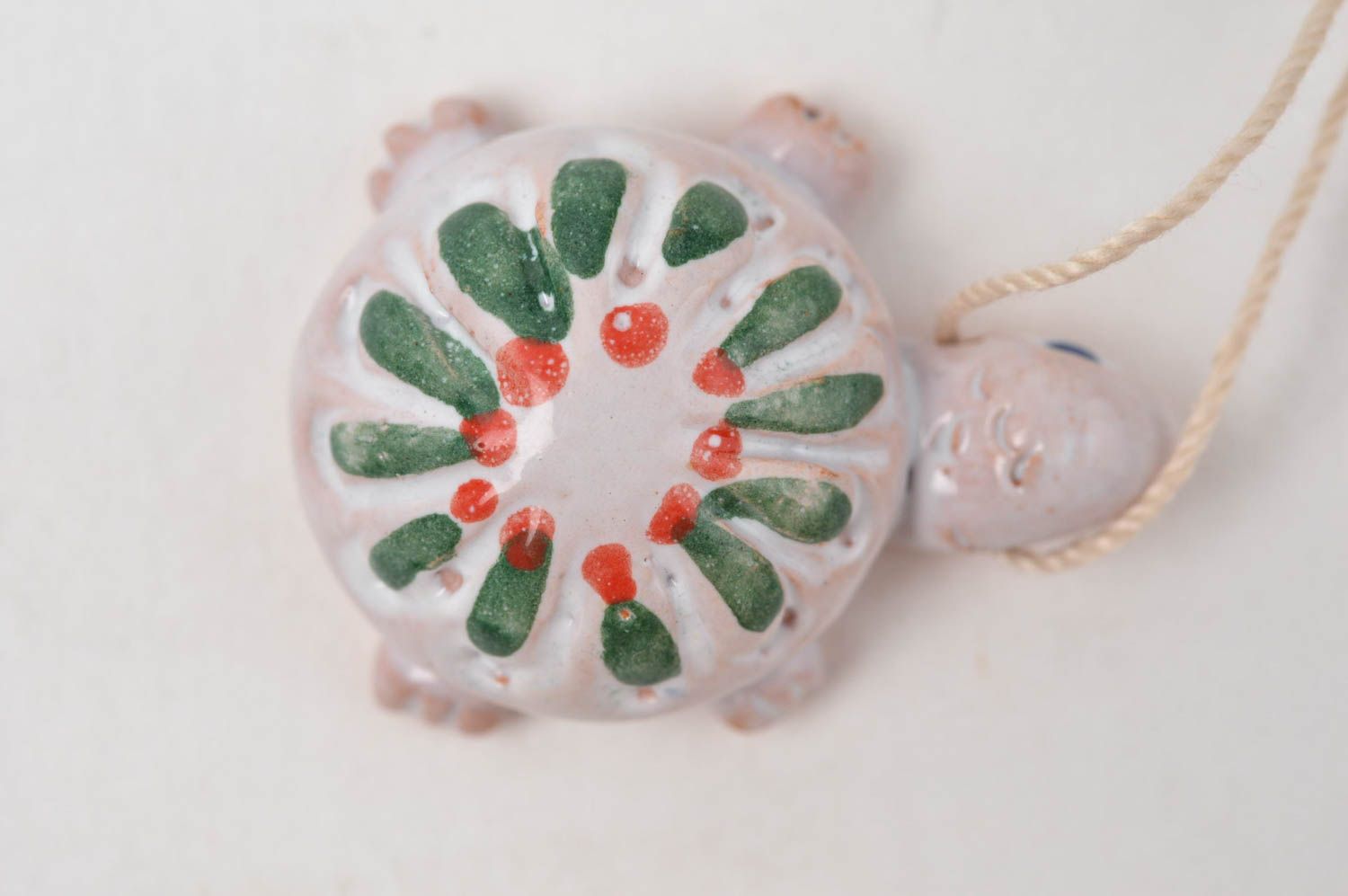 Декоративная подвеска ручной работы игрушка из глины фигурка животного черепаха фото 4