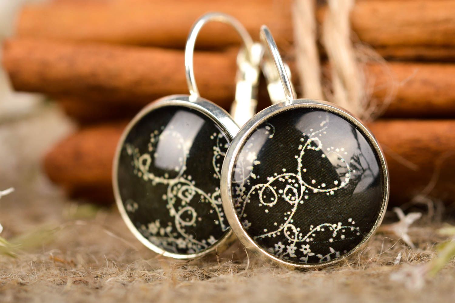 Earrings in vintage style designer handmade earrings tender elegant jewelry photo 1