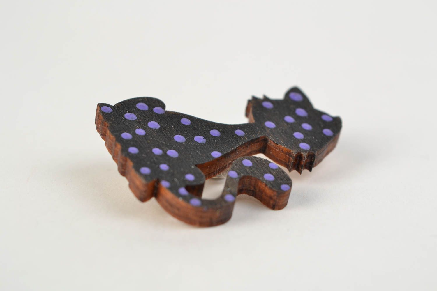 Bright handmade brooch made of wood in the form of cat painted with acrylics photo 5
