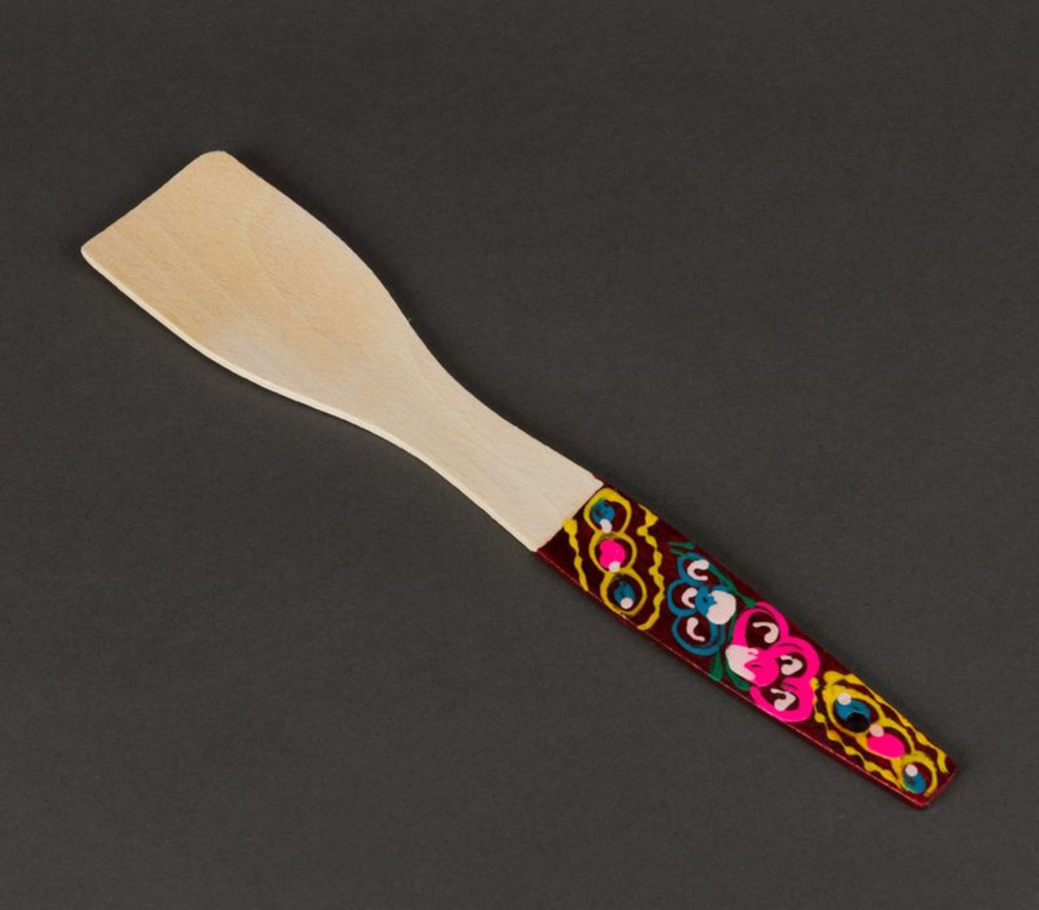 Wooden spatula with painting photo 3
