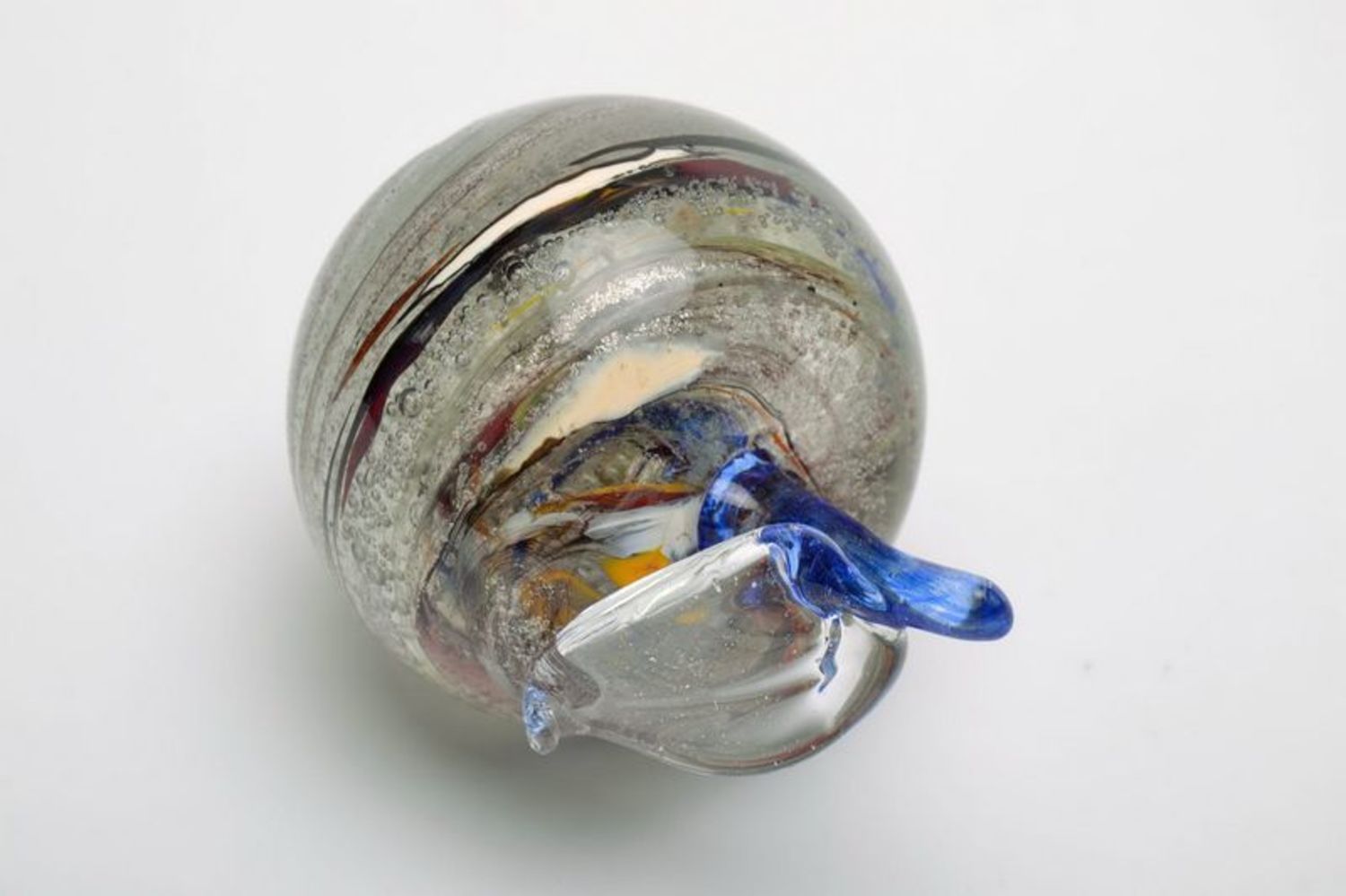 Figurine en verre artisanale en forme de pomme photo 2