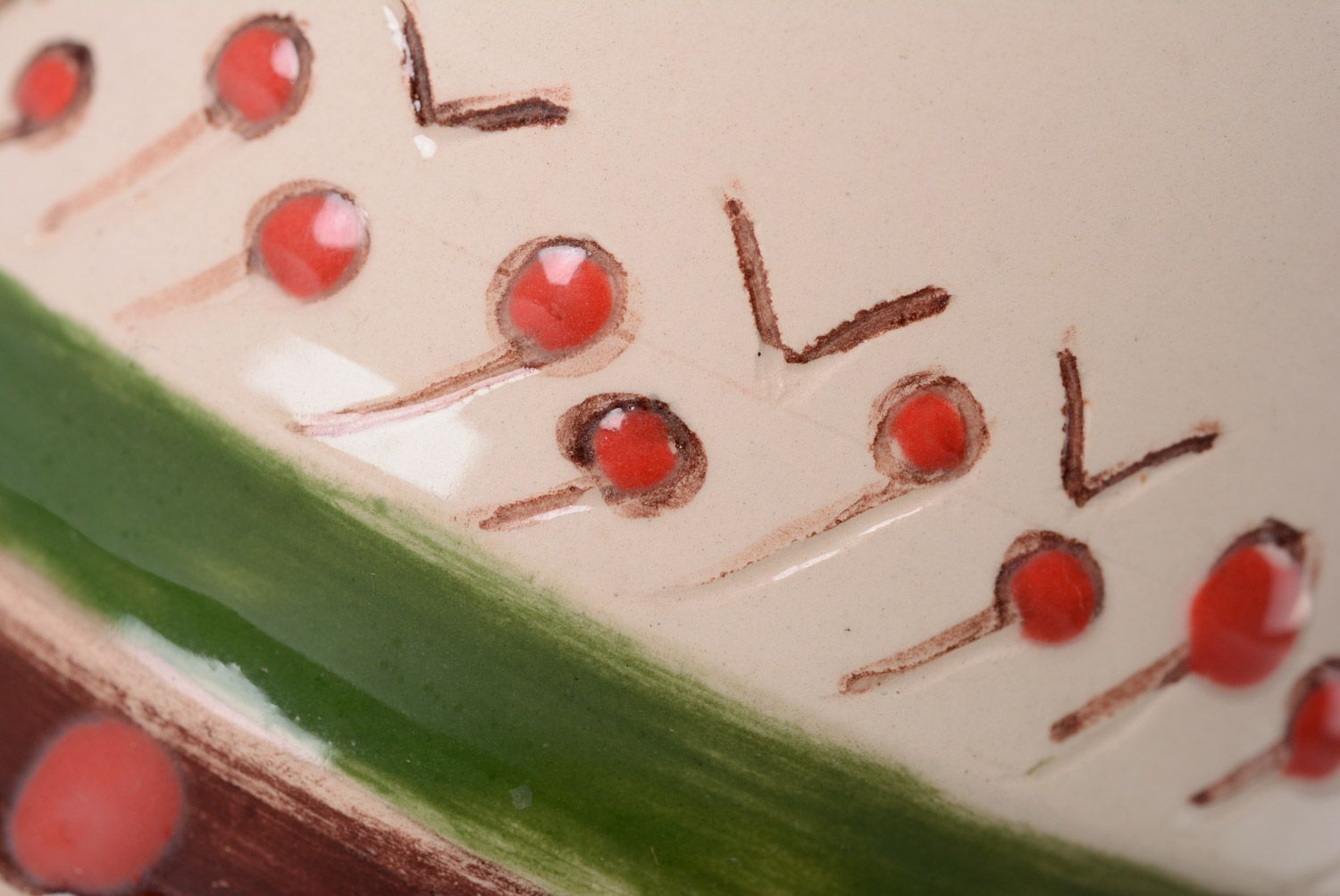 Glazed maiolica ceramic cup painted with red and green dots in the Ukrainian style photo 3