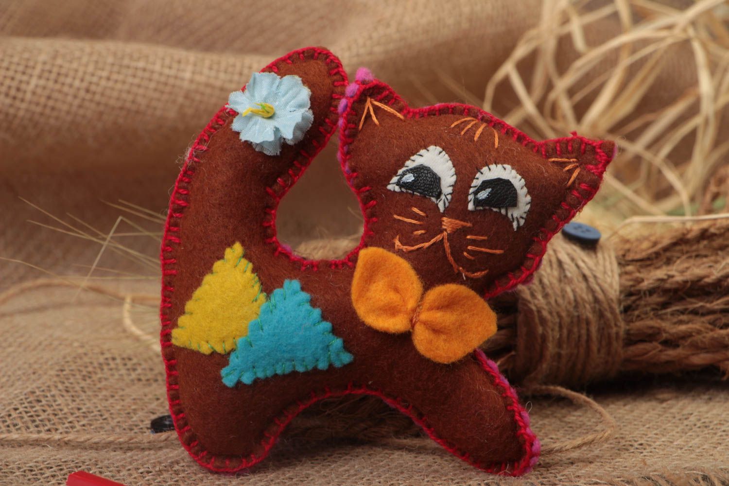 Lustiges schönes rotes knuddeliges handgemachtes Kuscheltier Katze für Kinder foto 1