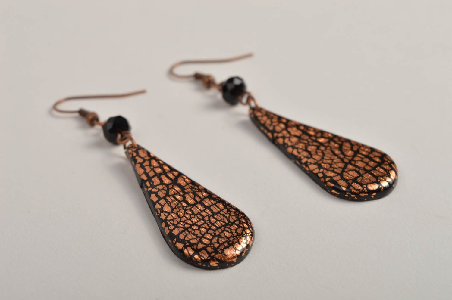 Designer Schmuck handmade lange Ohrringe aus Polymer Ton Accessoire für Frauen foto 2