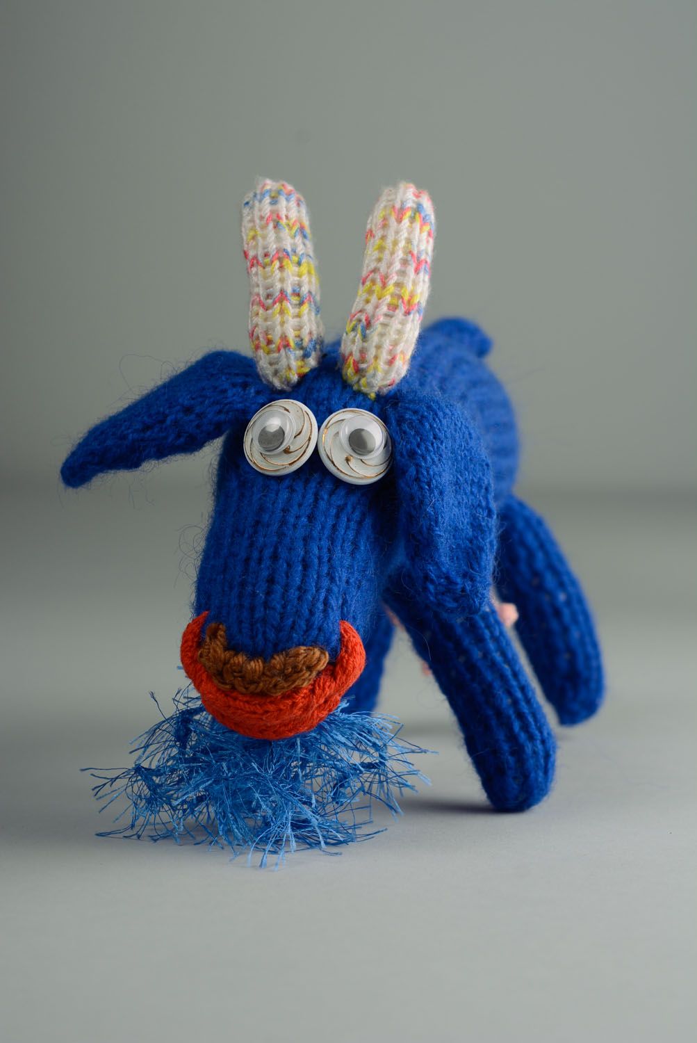 Jouet mou tricoté Chèvre bleue photo 1