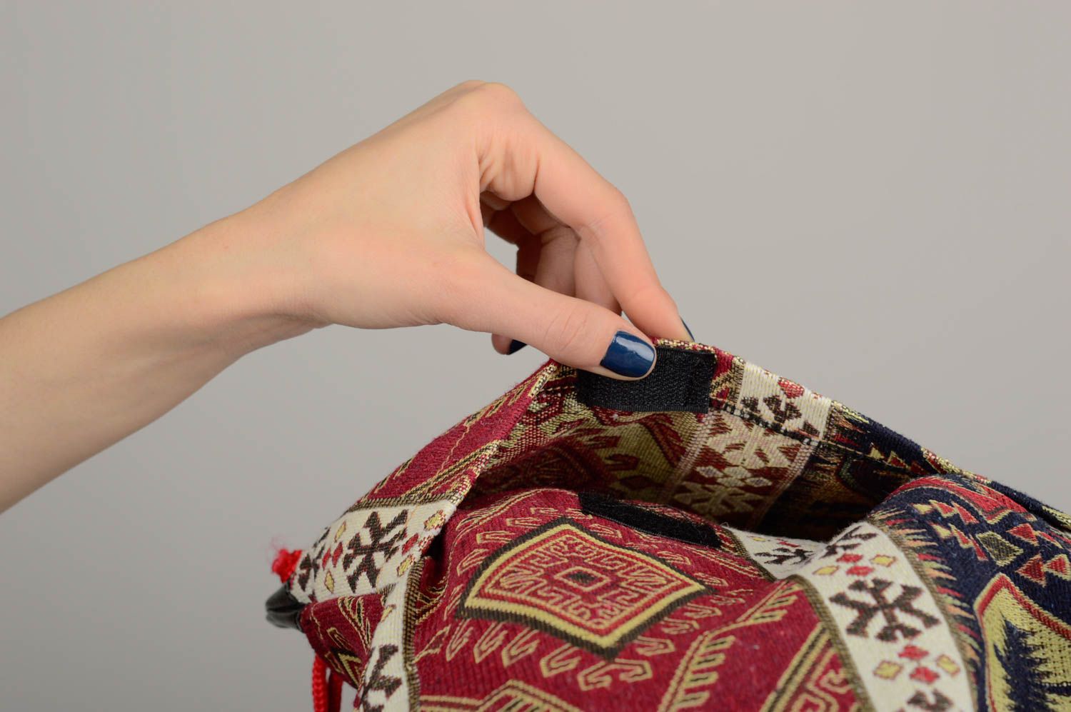 Sac-à-dos fait main Sac à dos tissu Accessoire design Cadeau pour femme photo 5