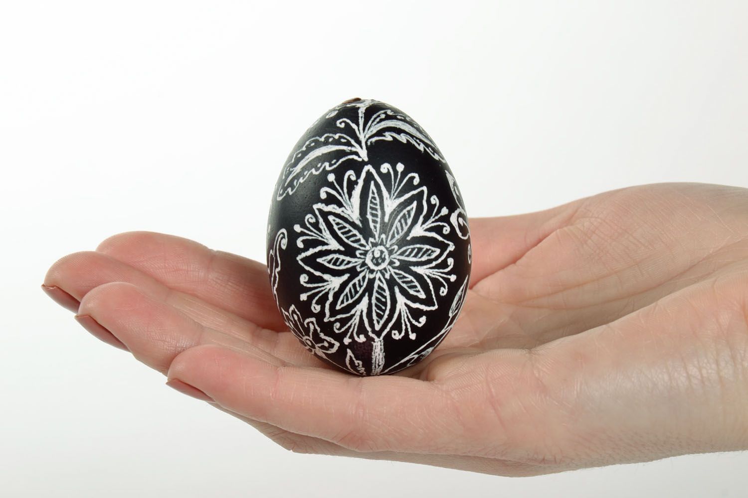 Handmade Easter egg  photo 5