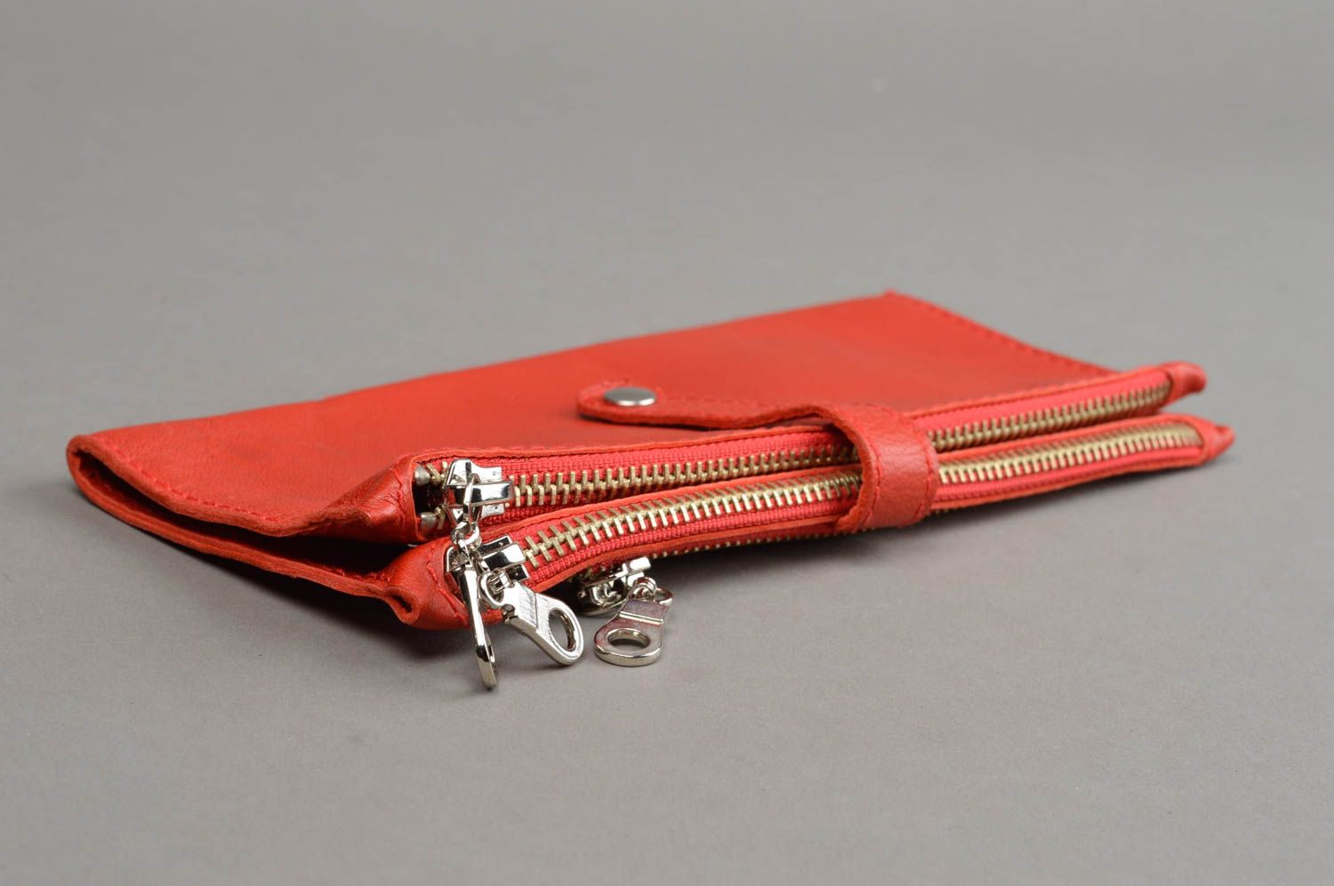 Кожаный кошелек прошитый вручную женский красного цвета ручной работы длинный фото 3