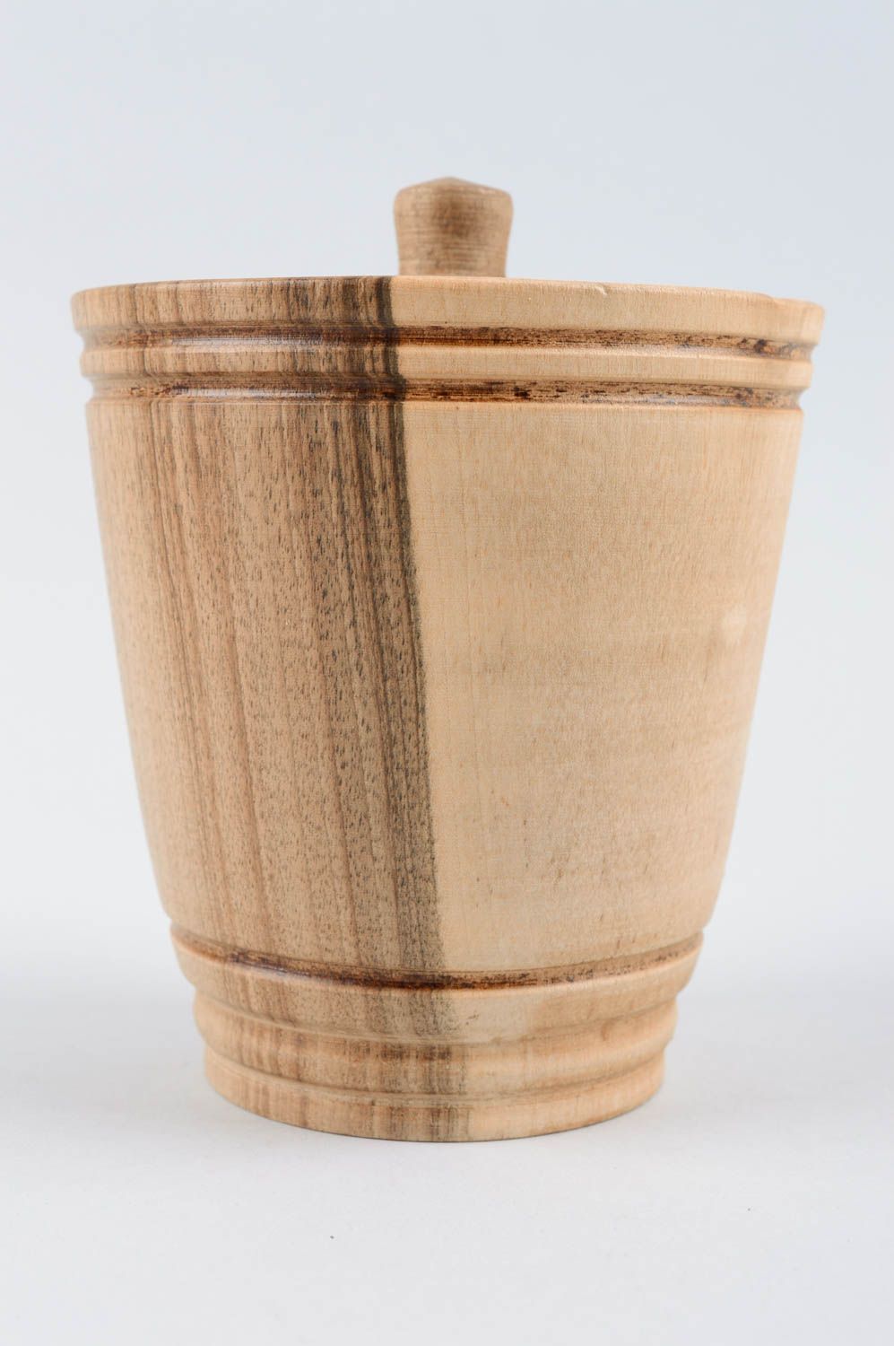 Солонка ручной работы деревянная посуда емкость для соли из дерева с крышкой фото 4