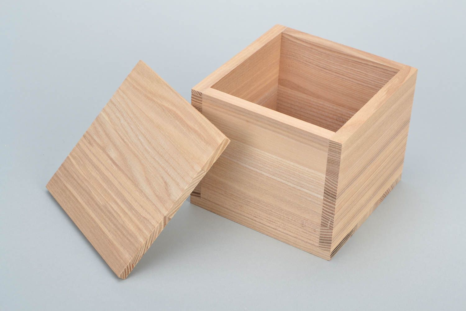 Handmade natural wooden square box with lid craft blank for decoration photo 5