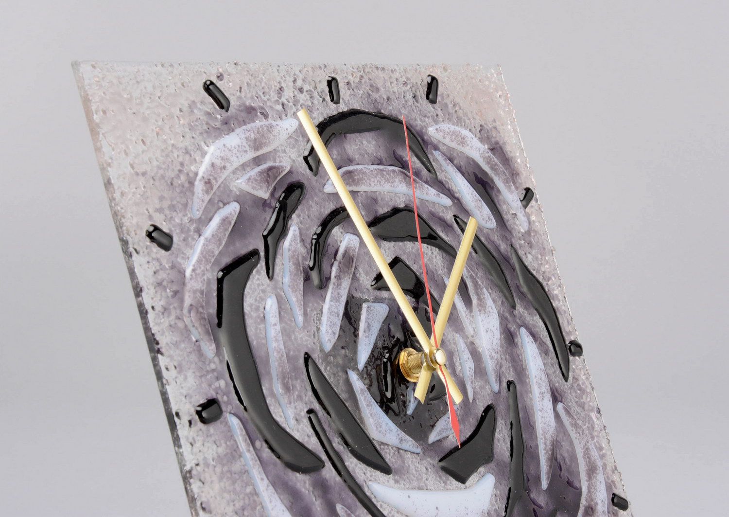 Horloge murale réalisée en verre Rose  photo 3