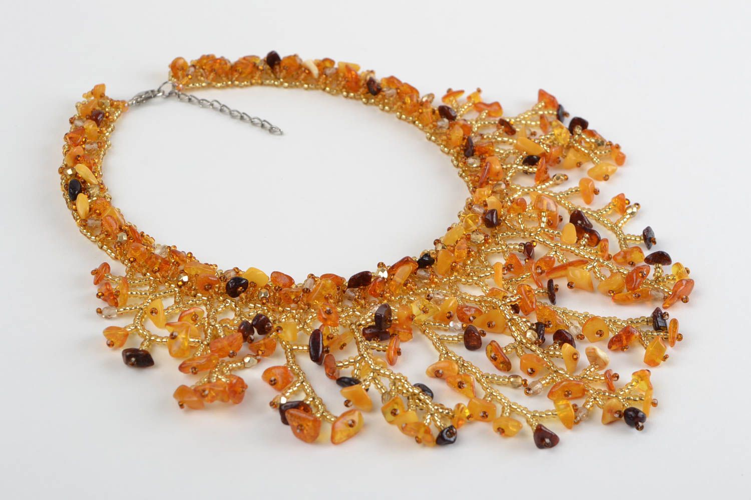 Ожерелье из бисера и натуральных камней большое осеннее янтарного цвета хэндмэйд фото 2