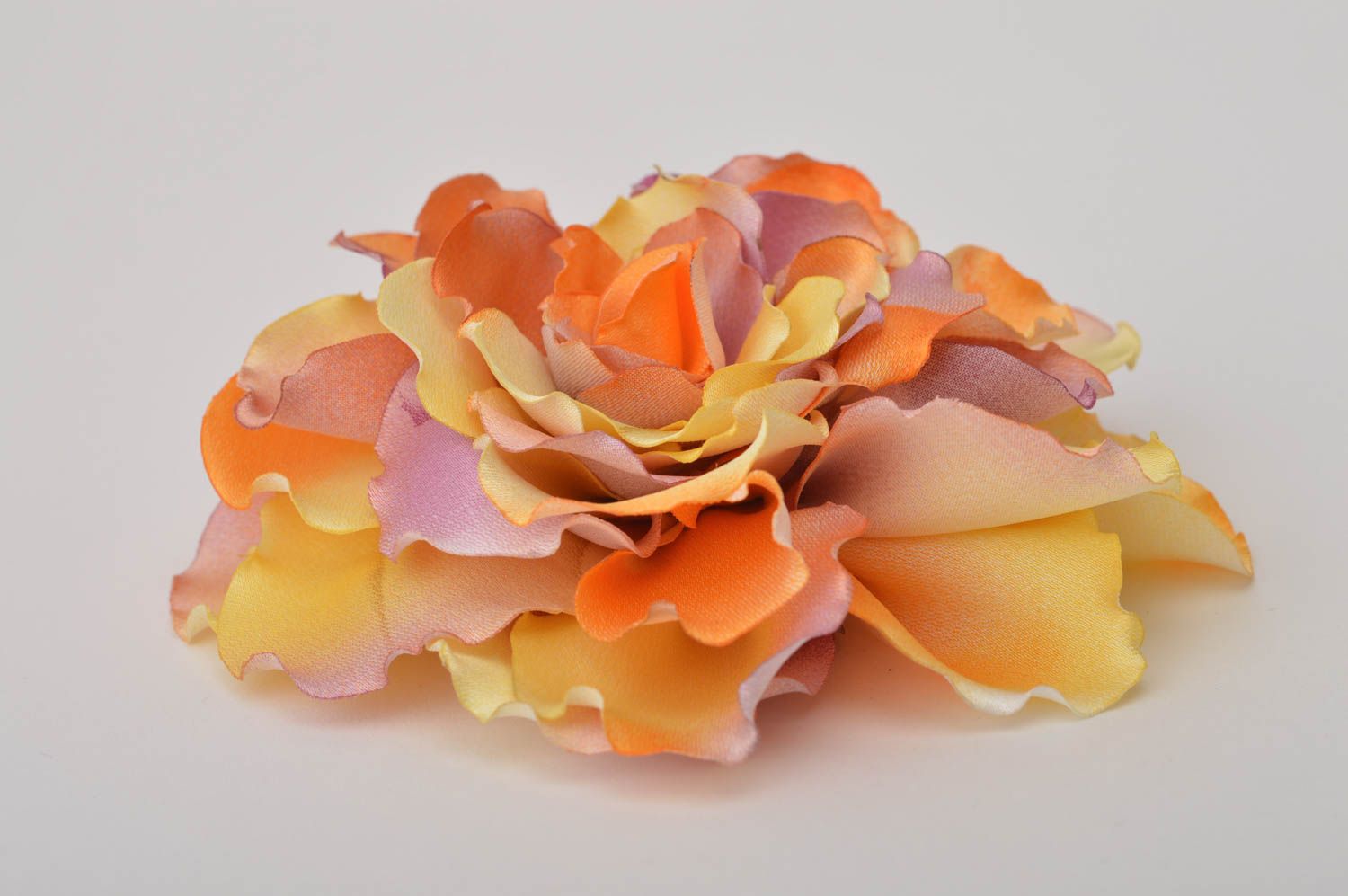 Barrette cheveux Broche fleur fait main rose en tissu cadeau Accessoire femme photo 4