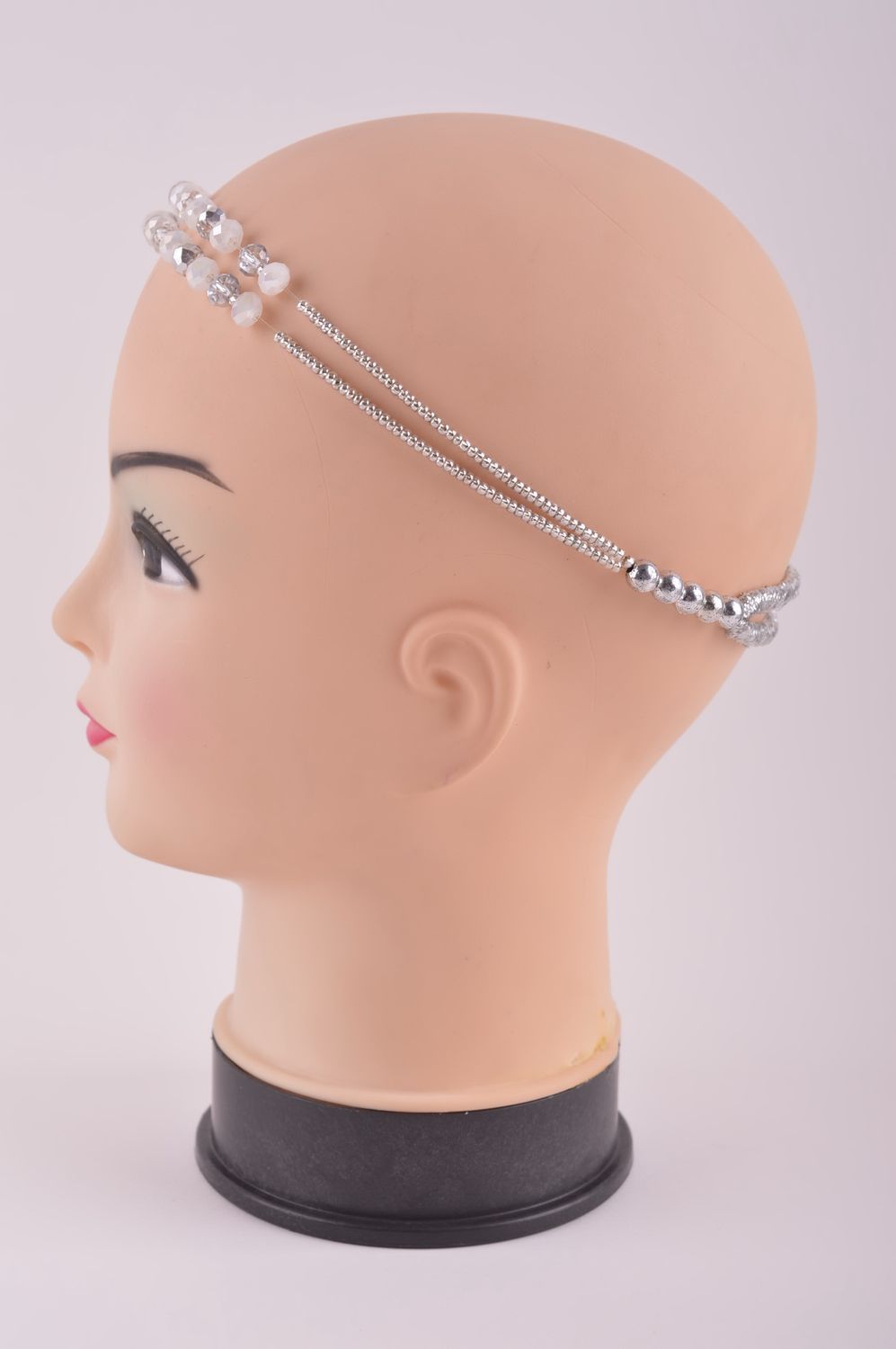 Fascia per testa fatta a mano con perline di vetro accessorio per capelli foto 3