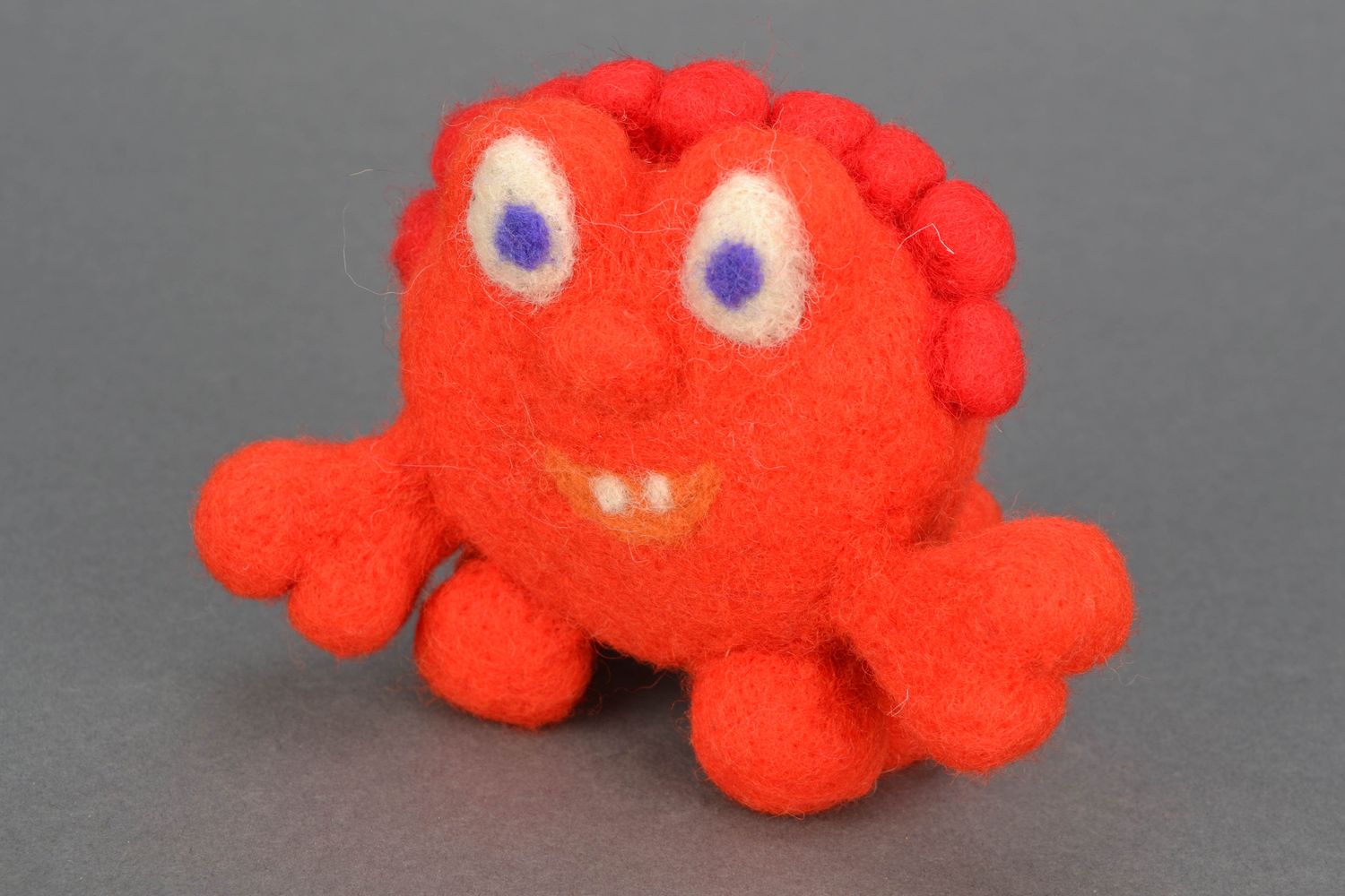 Designer wool toy in the shape of little crab photo 1