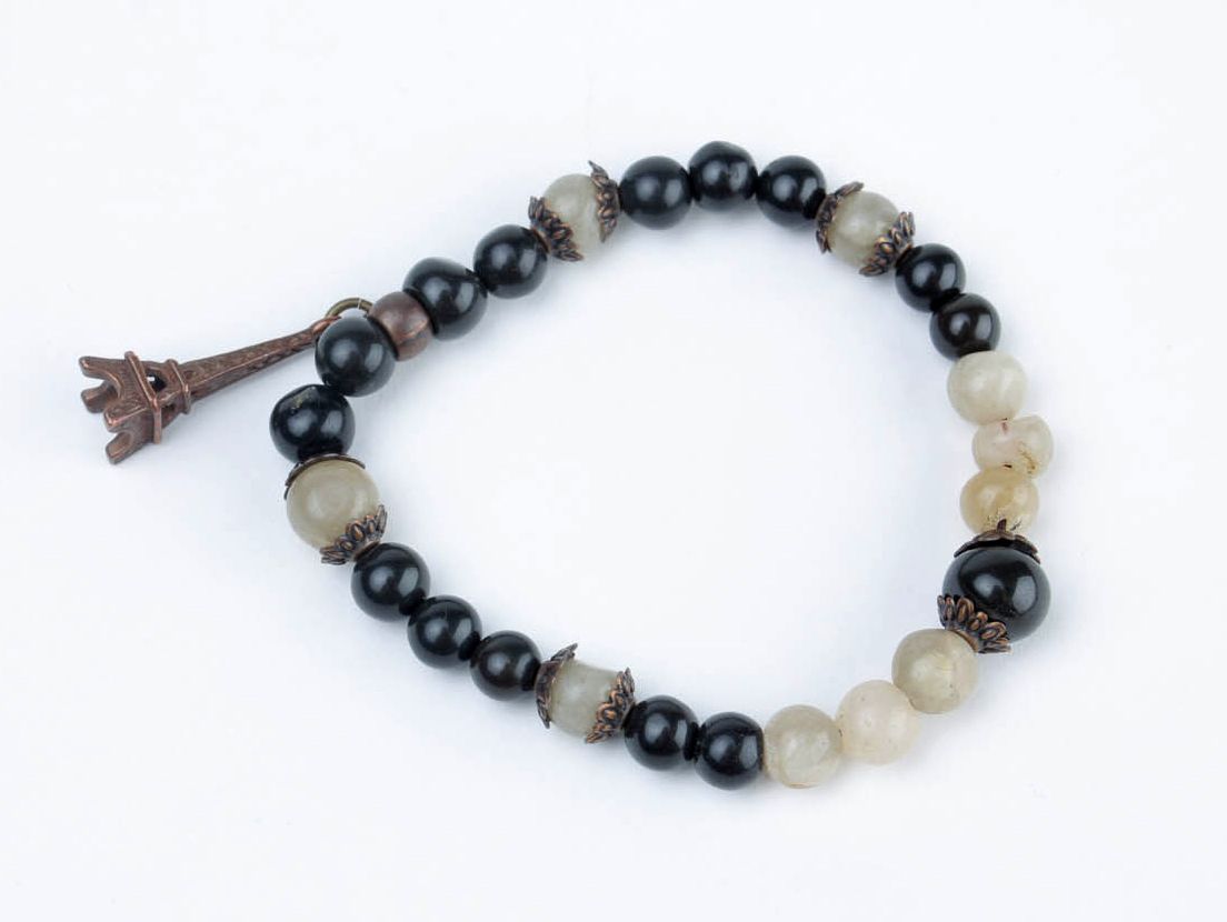 Bracelet en perles du verre et pierres naturelles photo 3