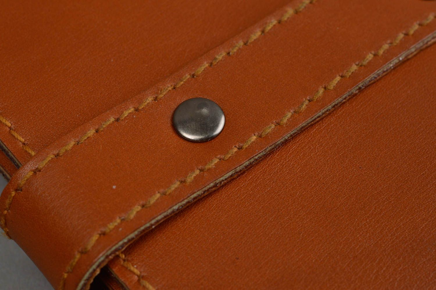 Коричневый портмоне из натуральной кожи ручной работы аксессуар для мужчин фото 10