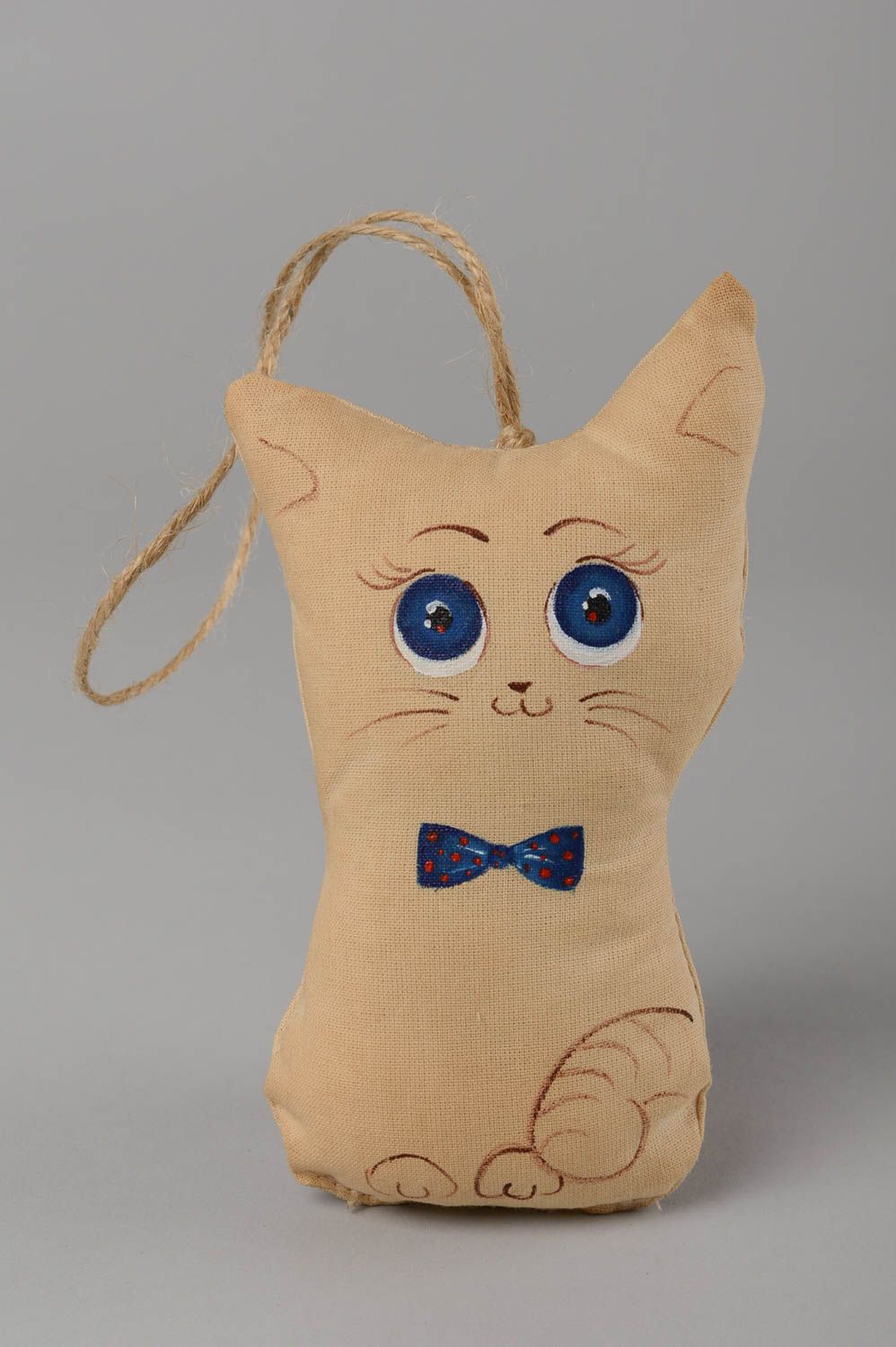 Мягкая подвеска кот ручной работы мягкая игрушка декор для дома подвеска фото 4