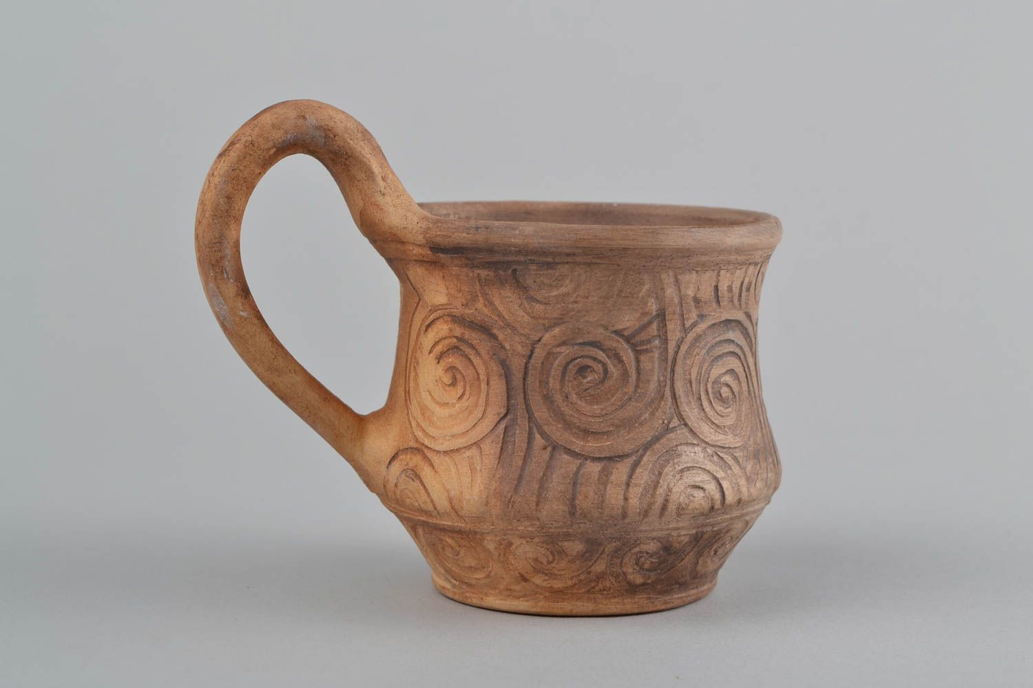 Tasse en argile faite main originale technique de poterie avec ornement 35 cl photo 5