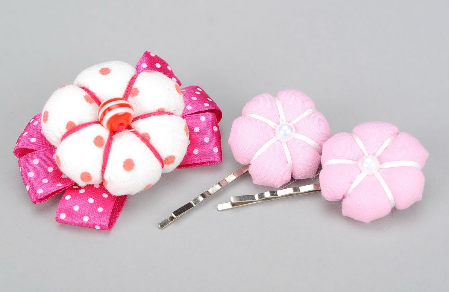 Set of fabric hairpins Berry marshmallow photo 3